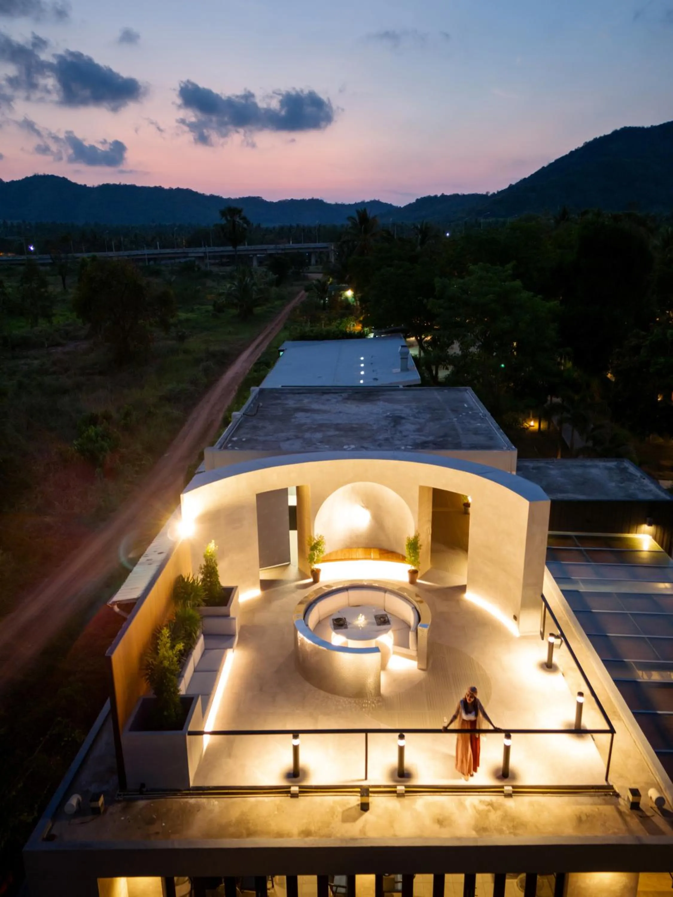 Property building in Sunshine Paradise Resort