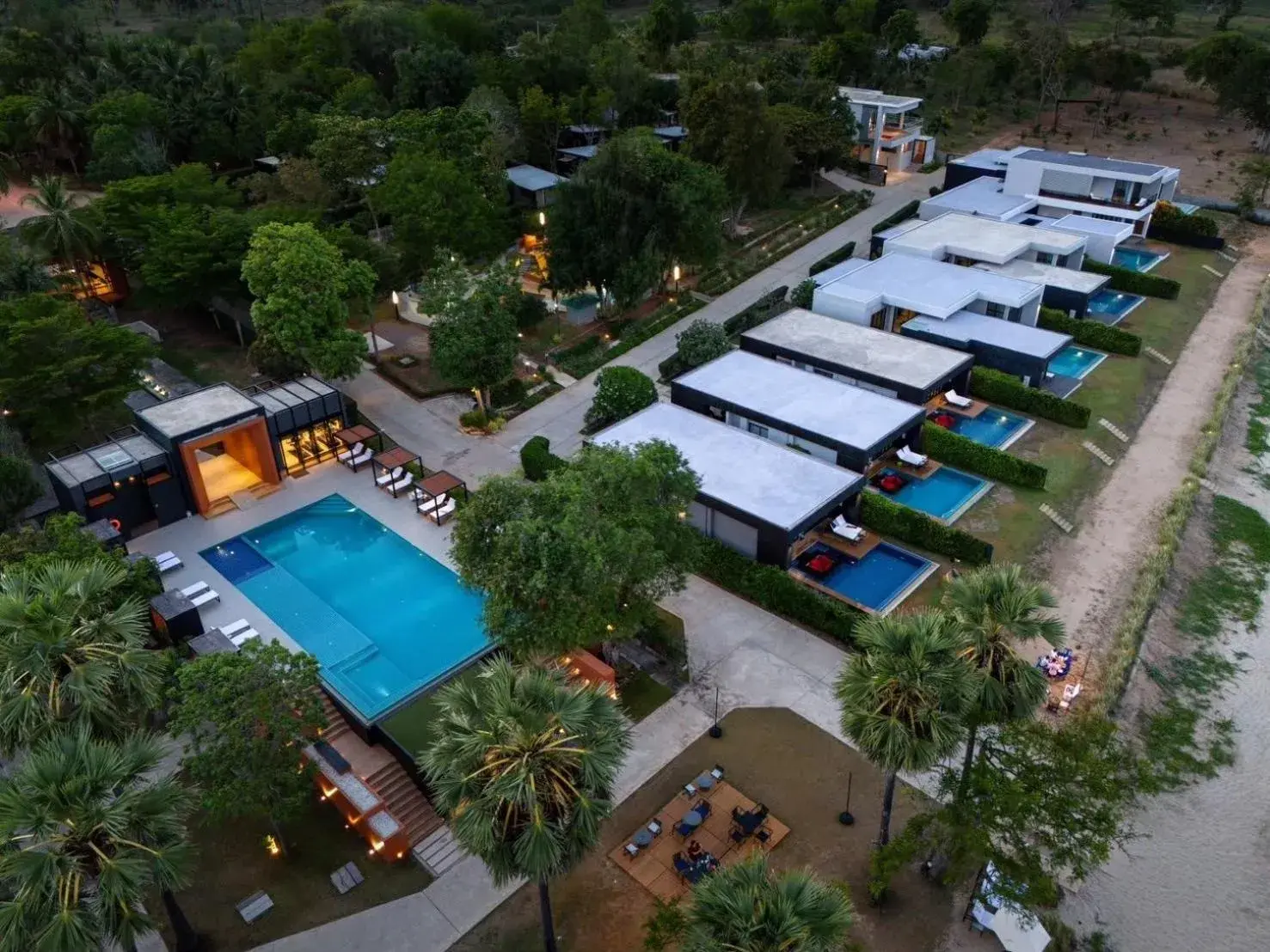 Property building in Sunshine Paradise Resort Property building in Sunshine Paradise Resort