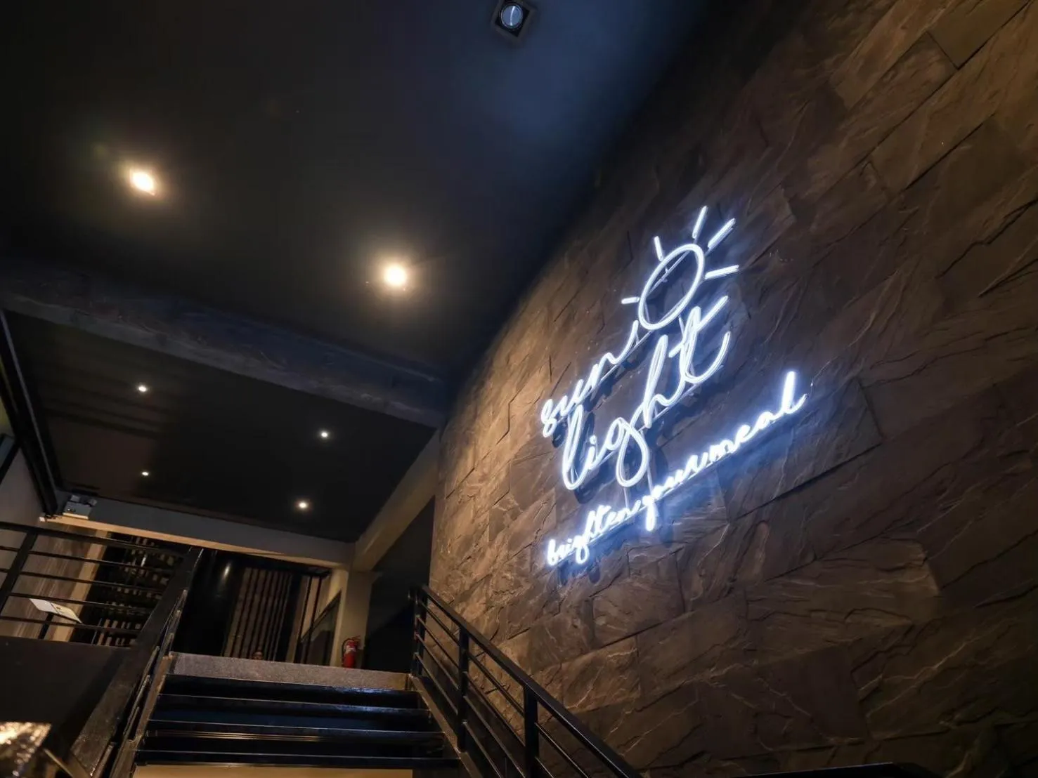 Restaurant/places to eat in Sunshine Paradise Resort