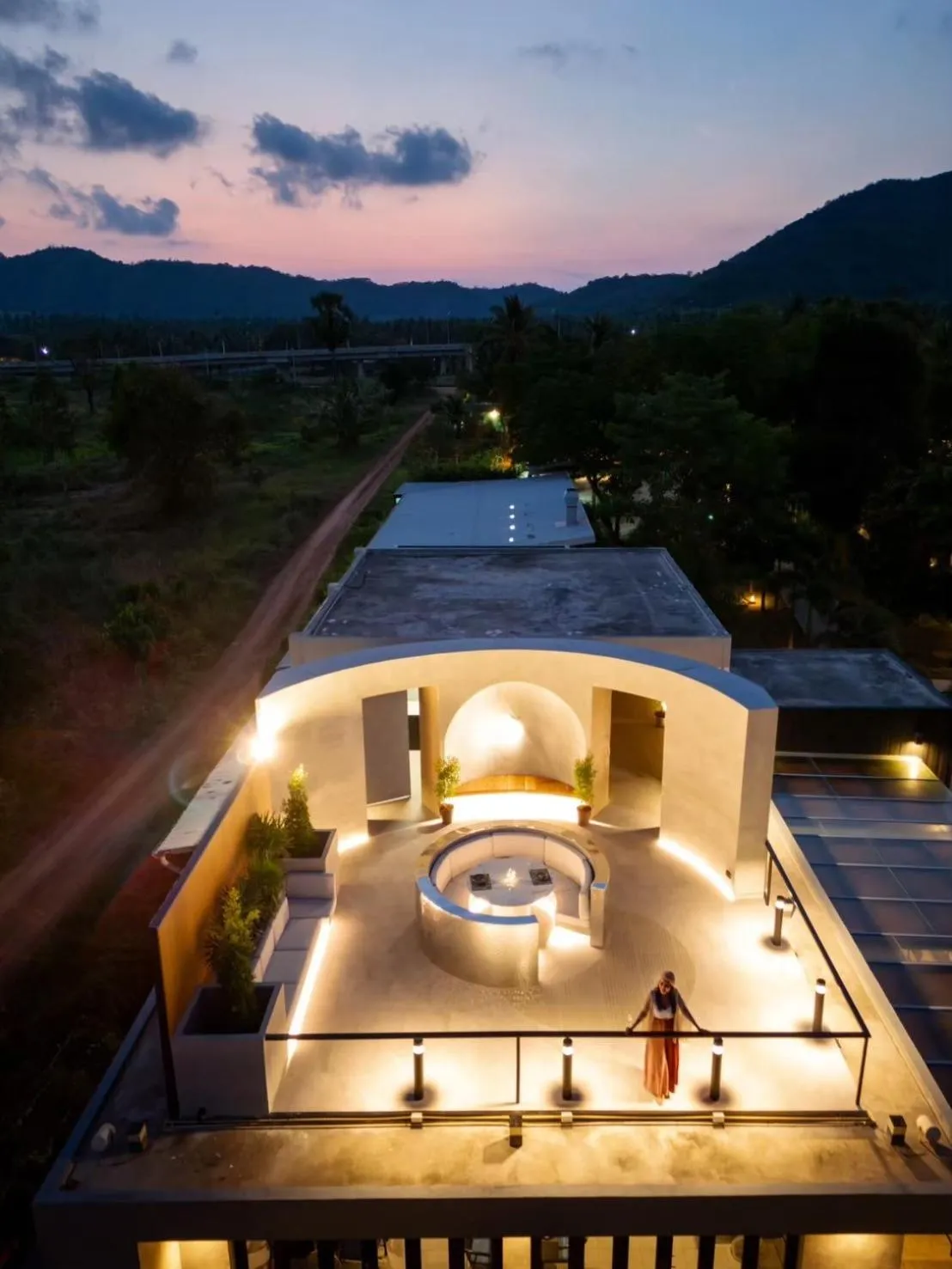 Dining area in Sunshine Paradise Resort