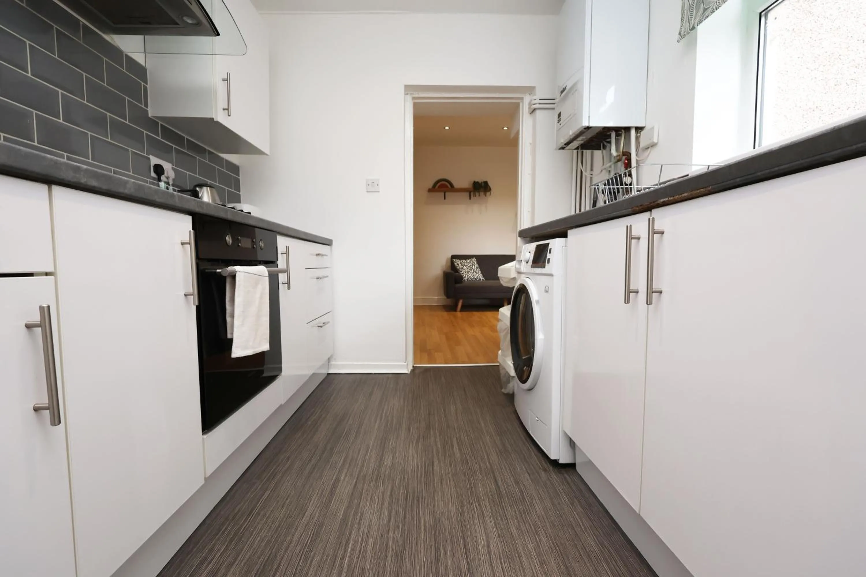 Kitchen or kitchenette in Contractor Stay - Deck - TVs in Every Room