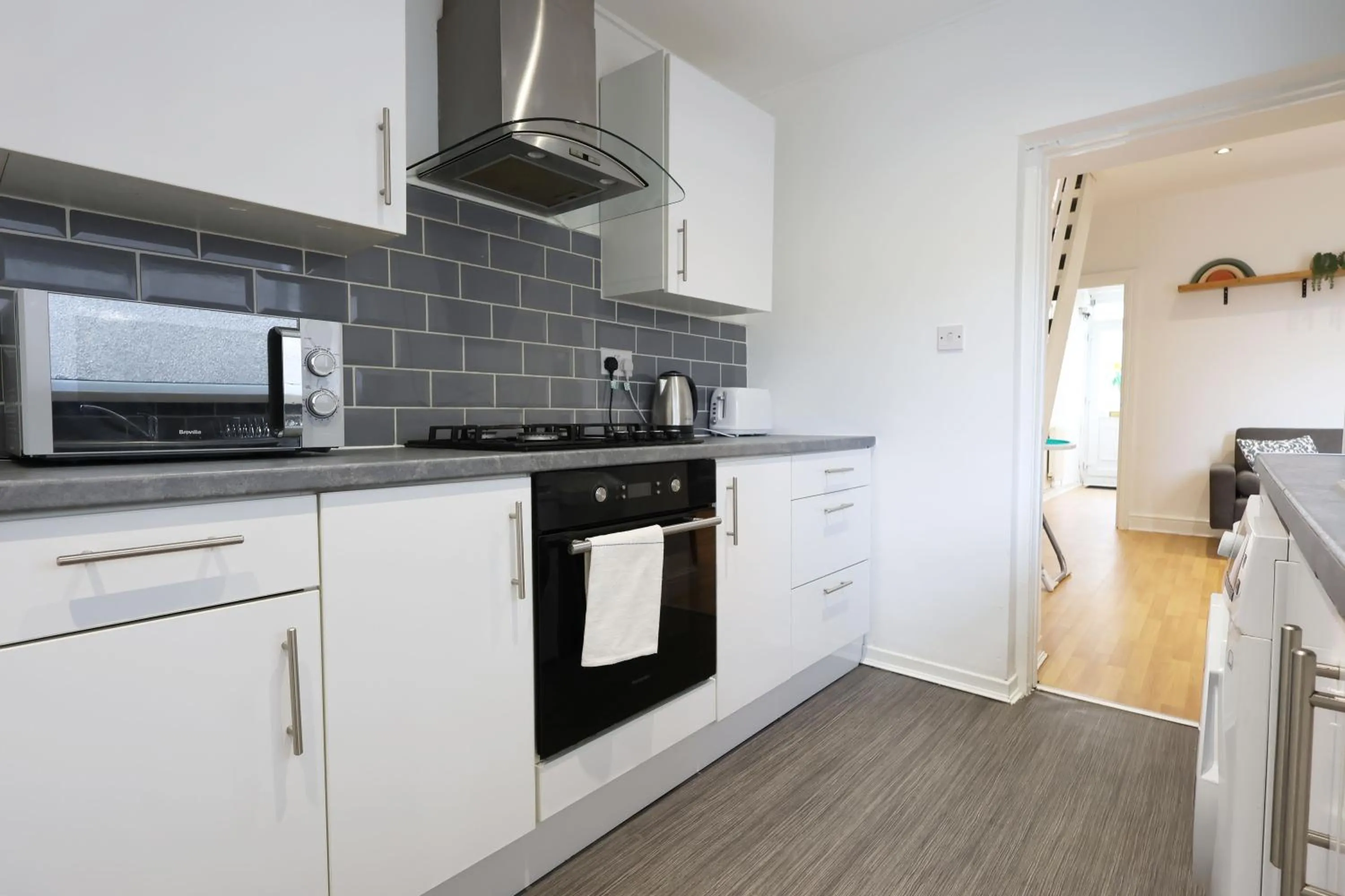 Kitchen or kitchenette in Contractor Stay - Deck - TVs in Every Room