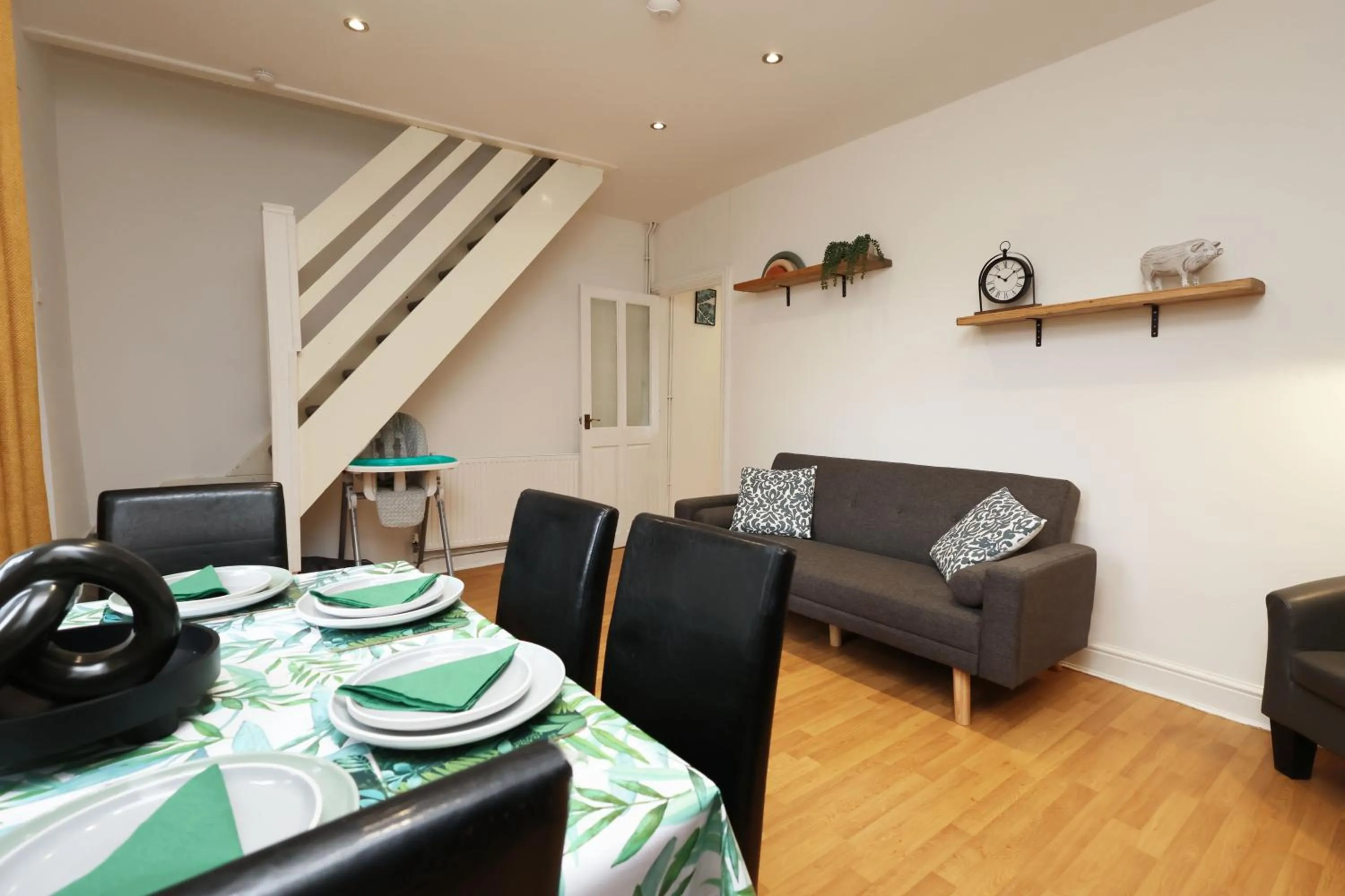 Living room in Contractor Stay - Deck - TVs in Every Room