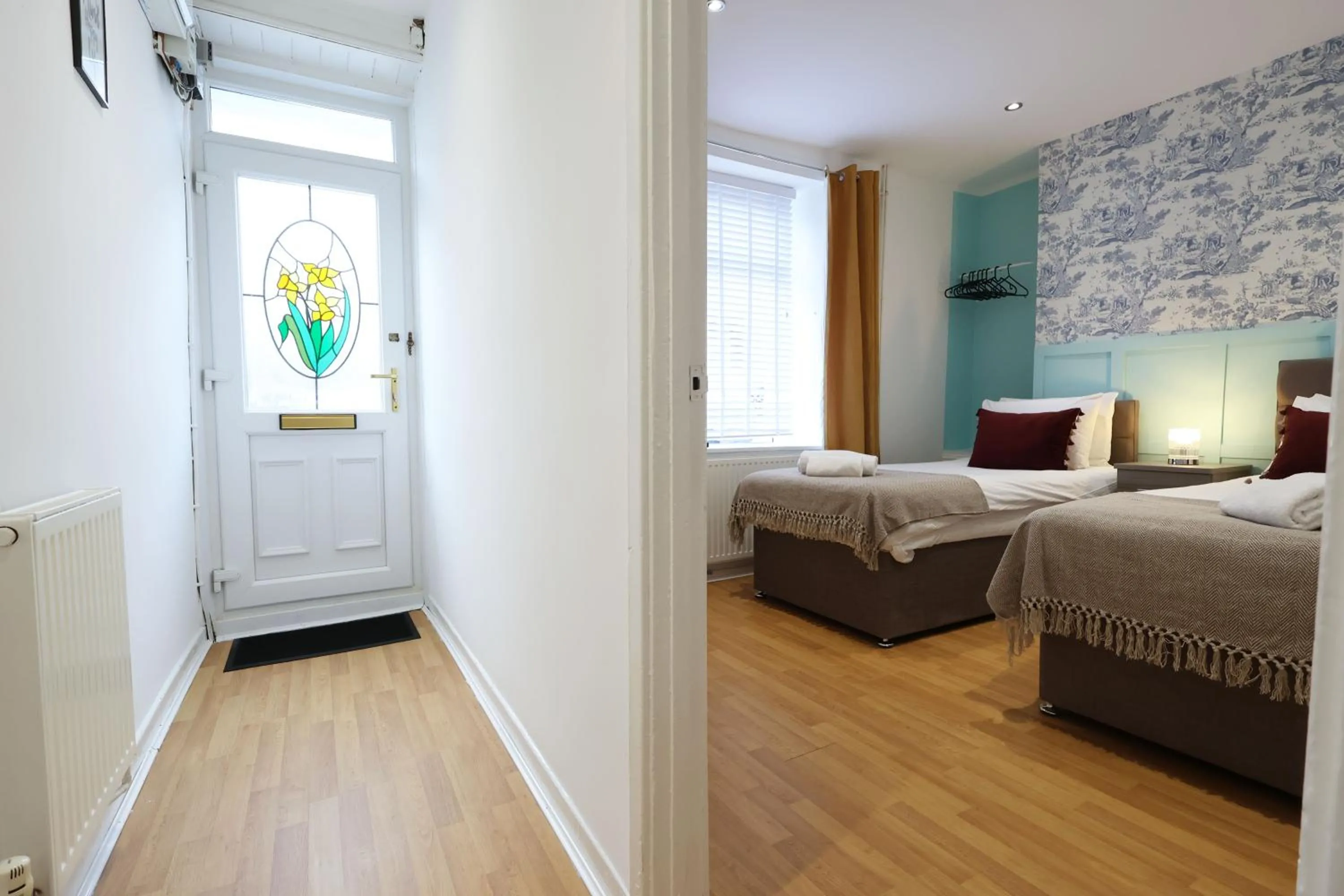 Photo of the whole room, Bed in Contractor Stay - Deck - TVs in Every Room