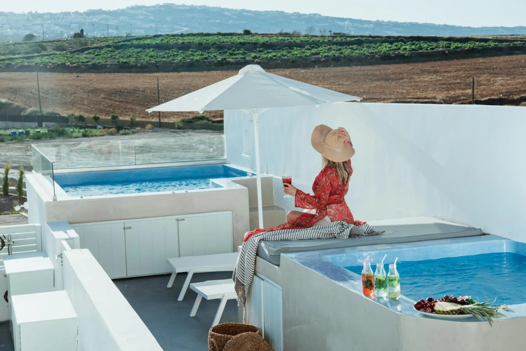 Hot Tub in Santoterra Antigua Suites