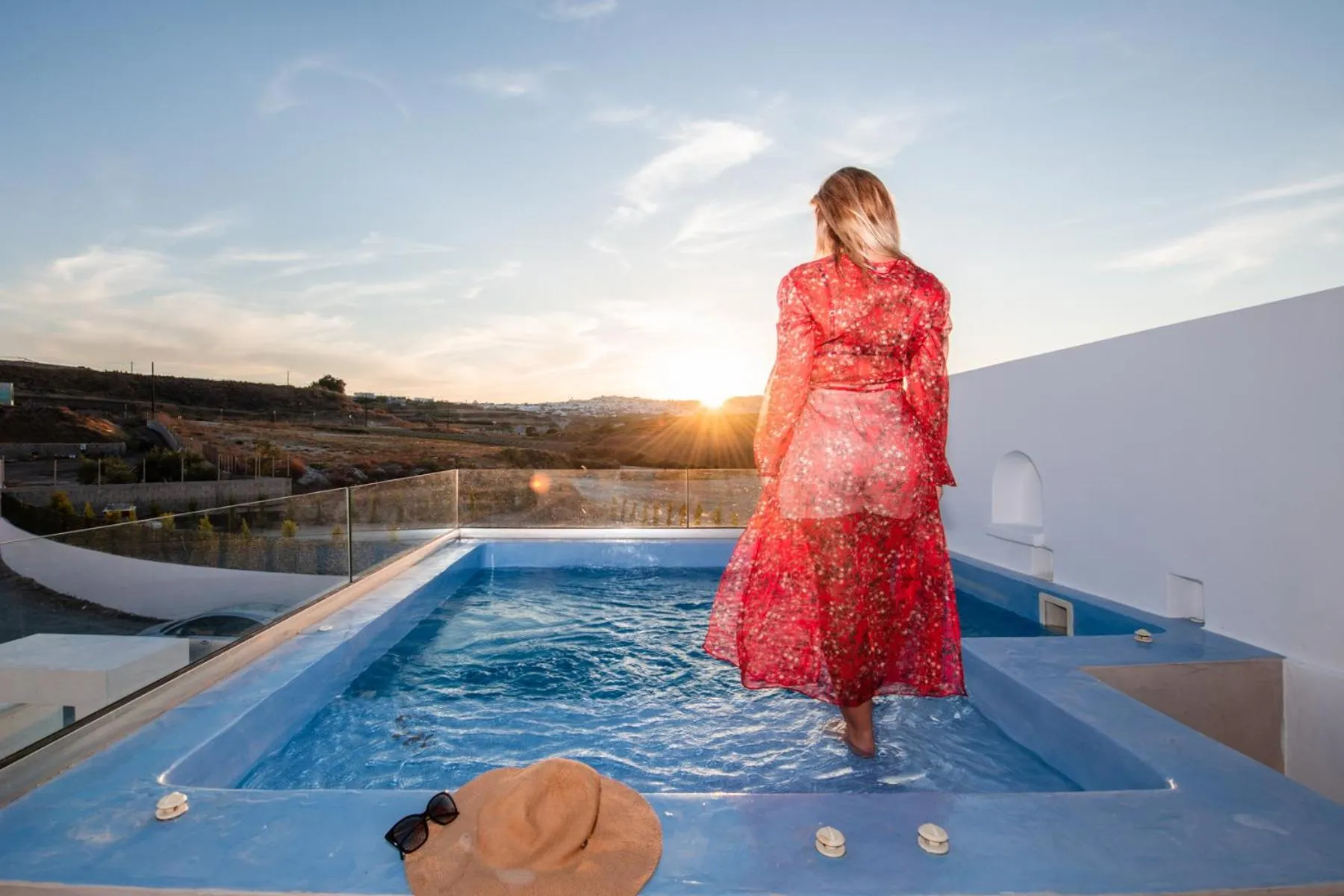 Hot Tub in Santoterra Antigua Suites