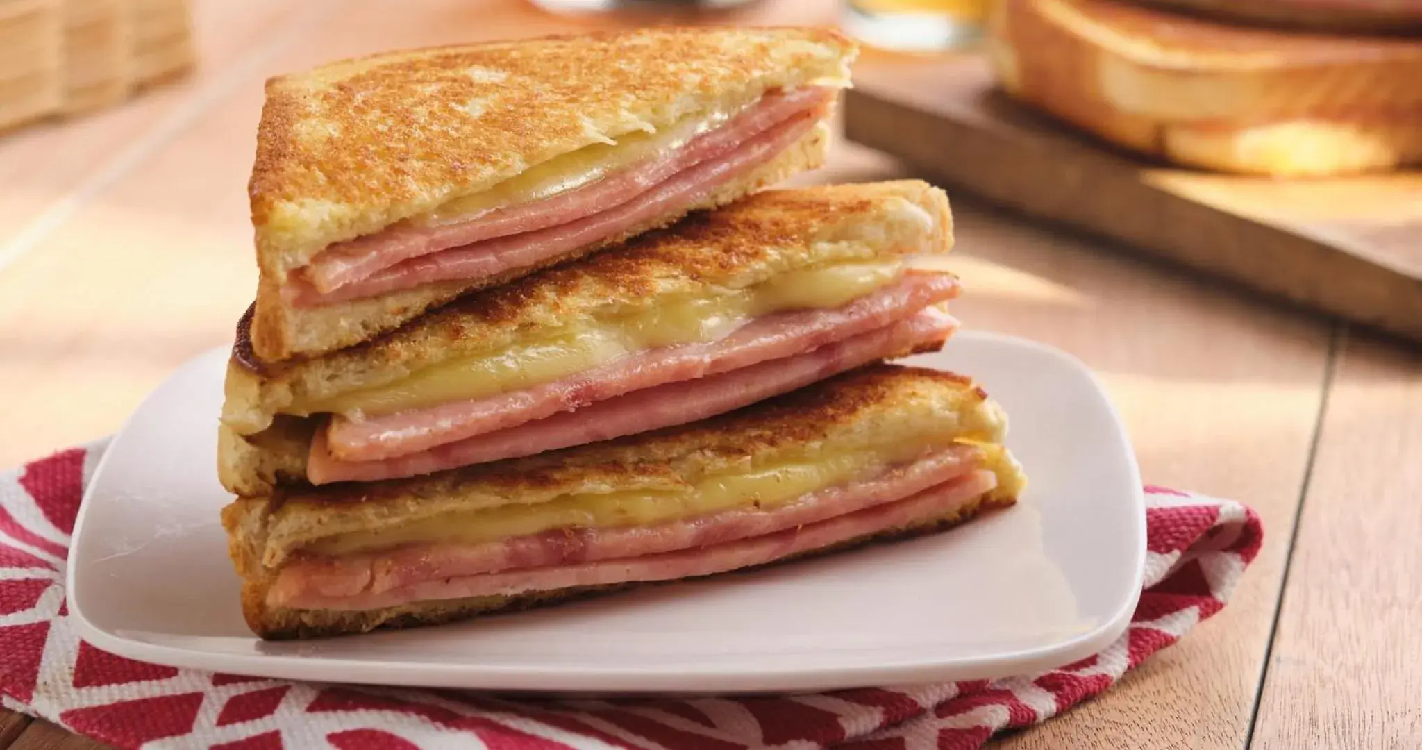 Breakfast in Titanic Guest 4 Star Boutique- Tourism NI certified- Free parking Breakfast in Titanic Guest 4 Star Boutique- Tourism NI certified- Free parking