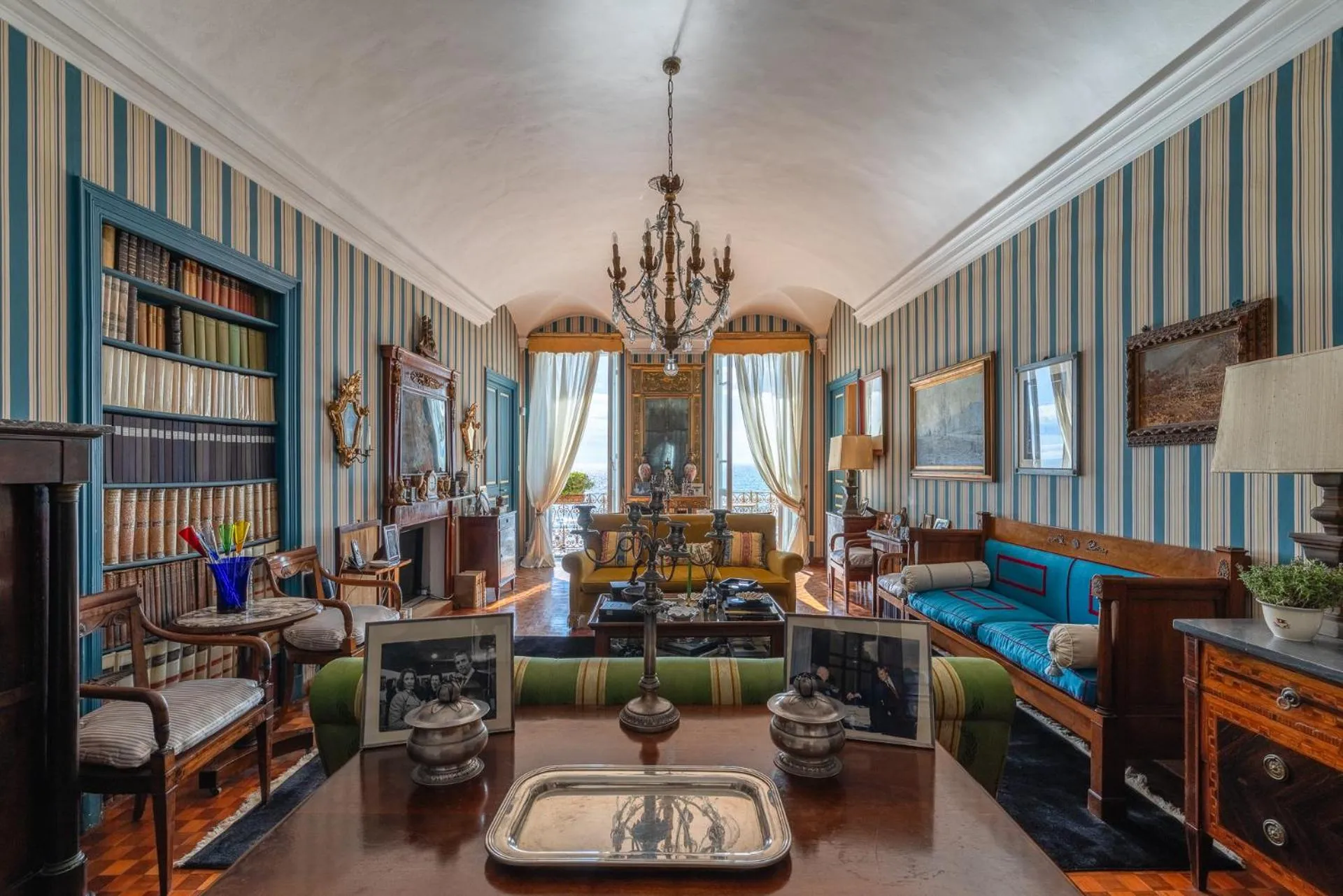 Photo of the whole room in Casa d'artista - Camere in residenza di Charme