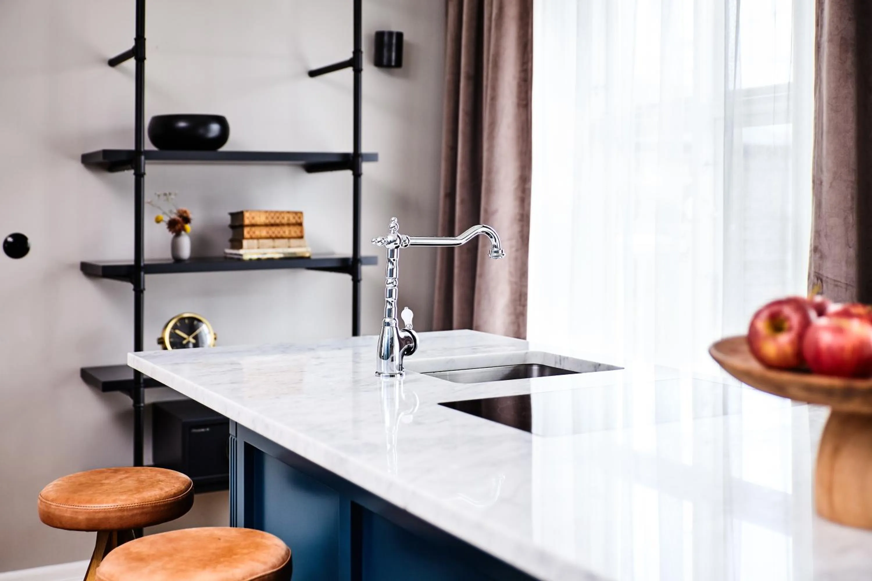 Kitchen or kitchenette in Kvosin Downtown Hotel