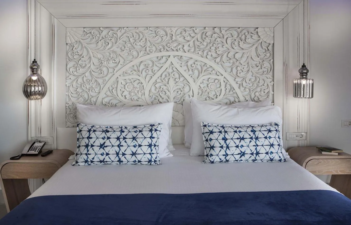 Bed in Glaros Royal Beach Hotel