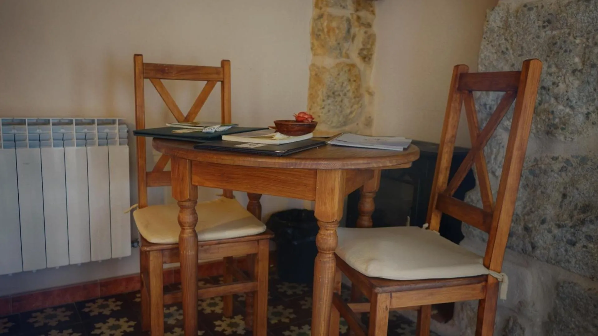 Seating area in Posada Puerta Grande