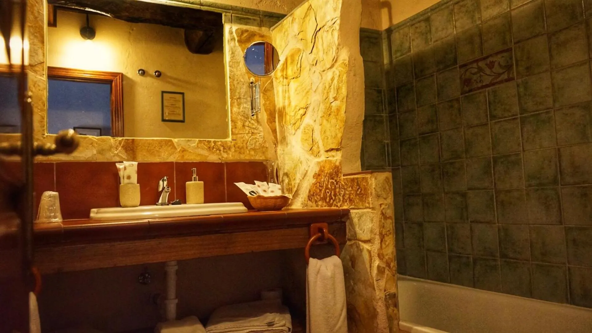 Bathroom in Posada Puerta Grande