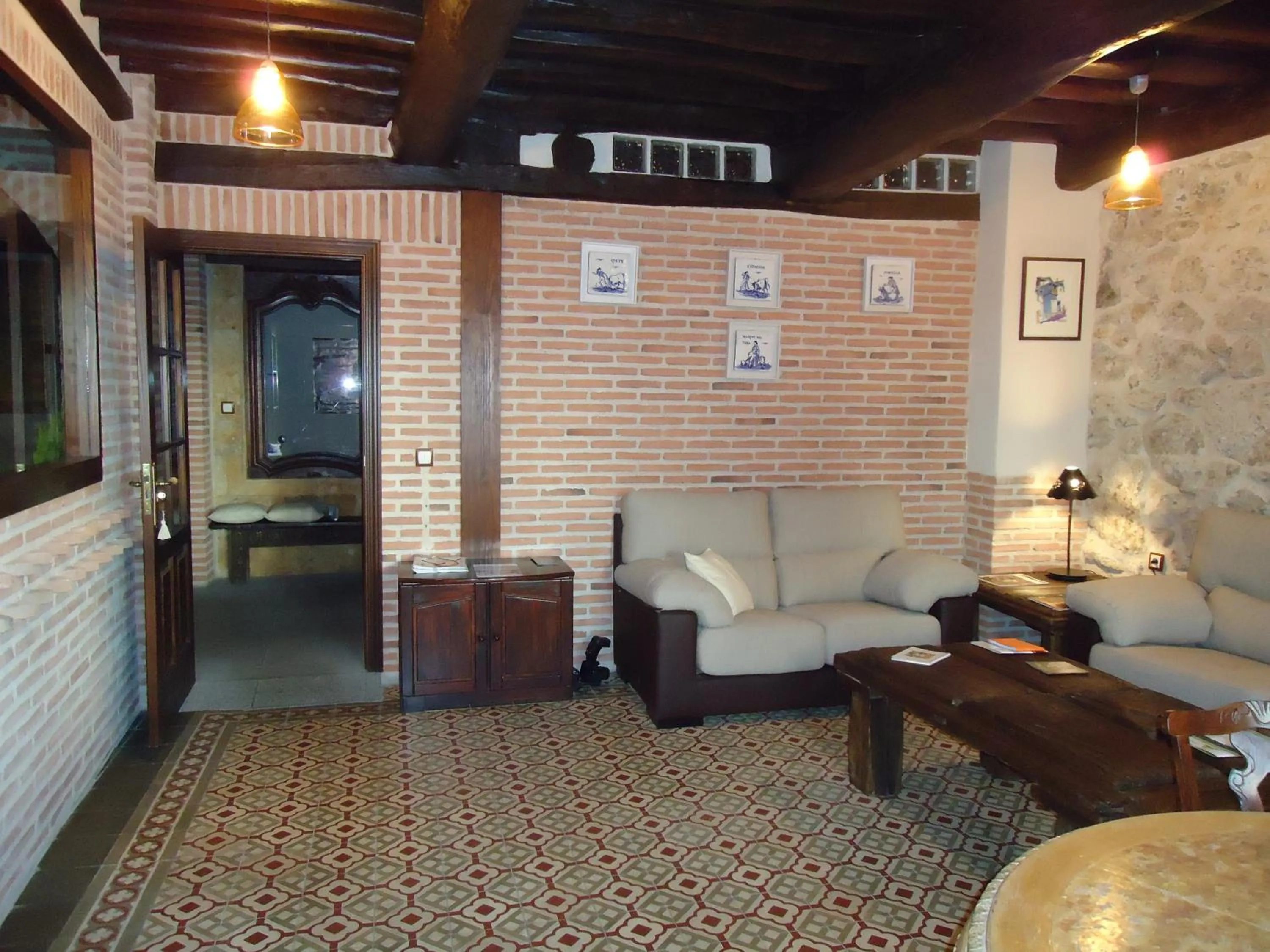 Library in Posada Puerta Grande