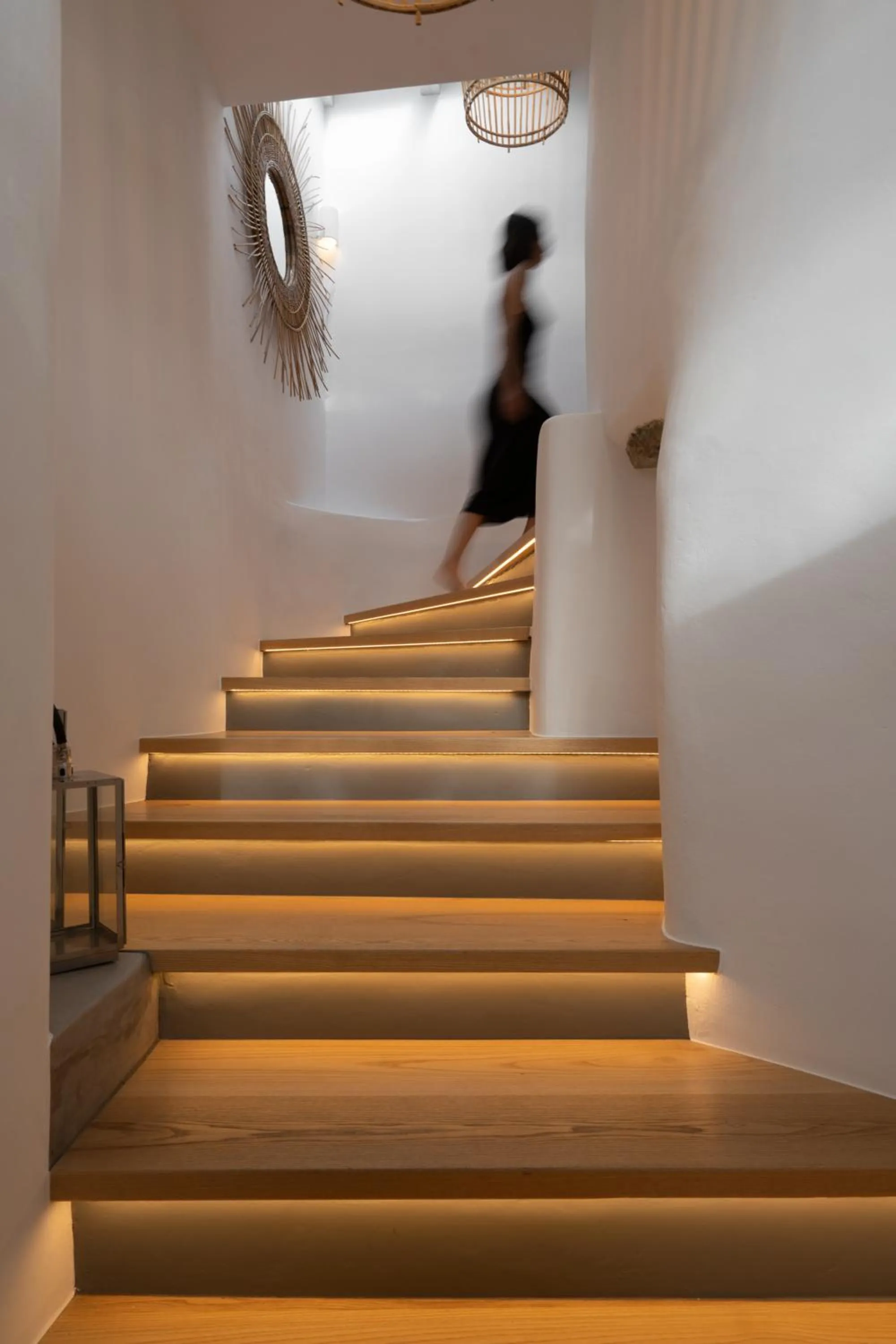 Area and facilities in Ikies of Mykonos