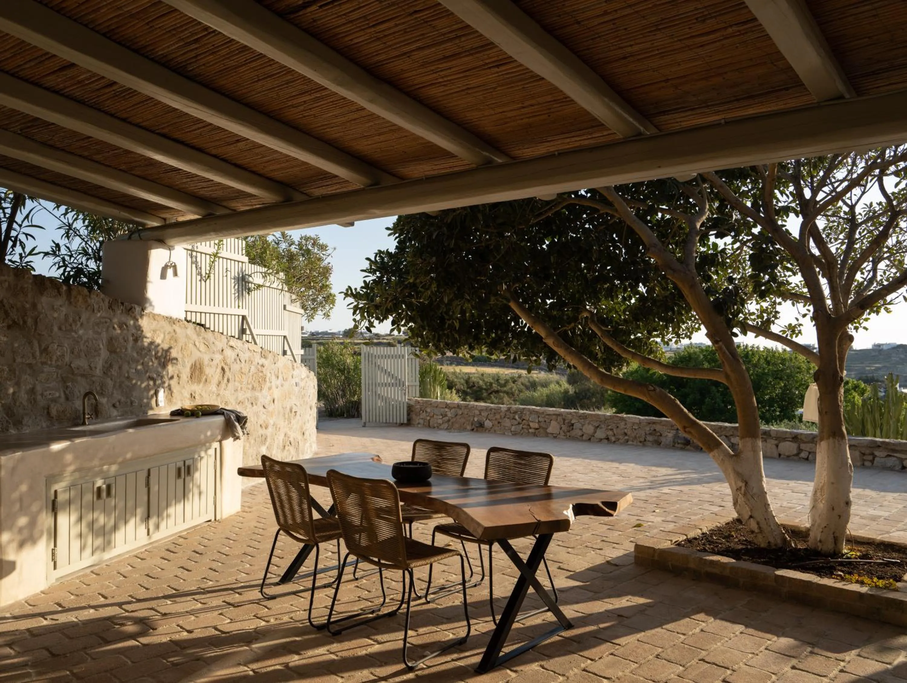 Patio in Ikies of Mykonos