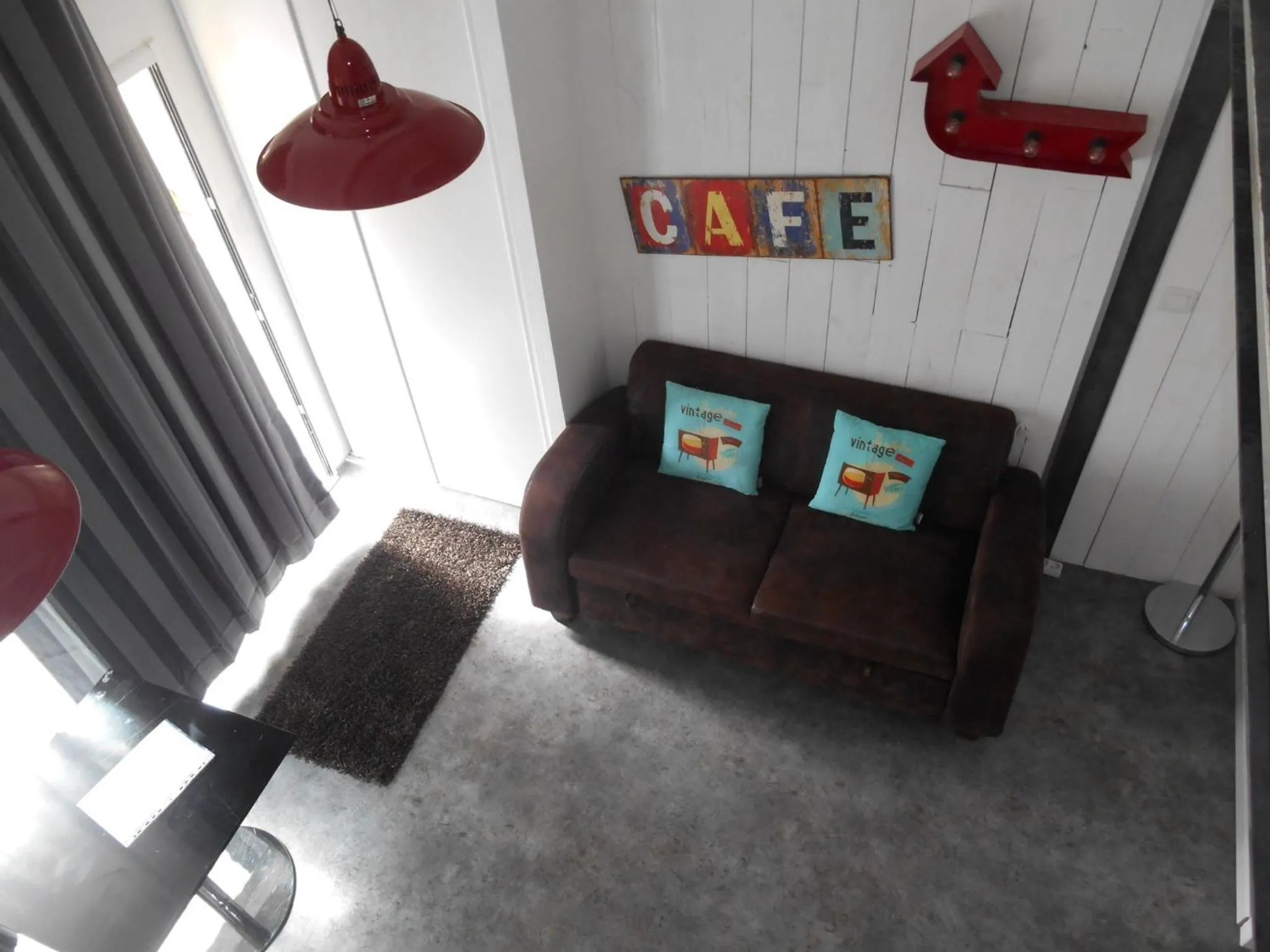 Library in CosyStudio Site du Futuroscope