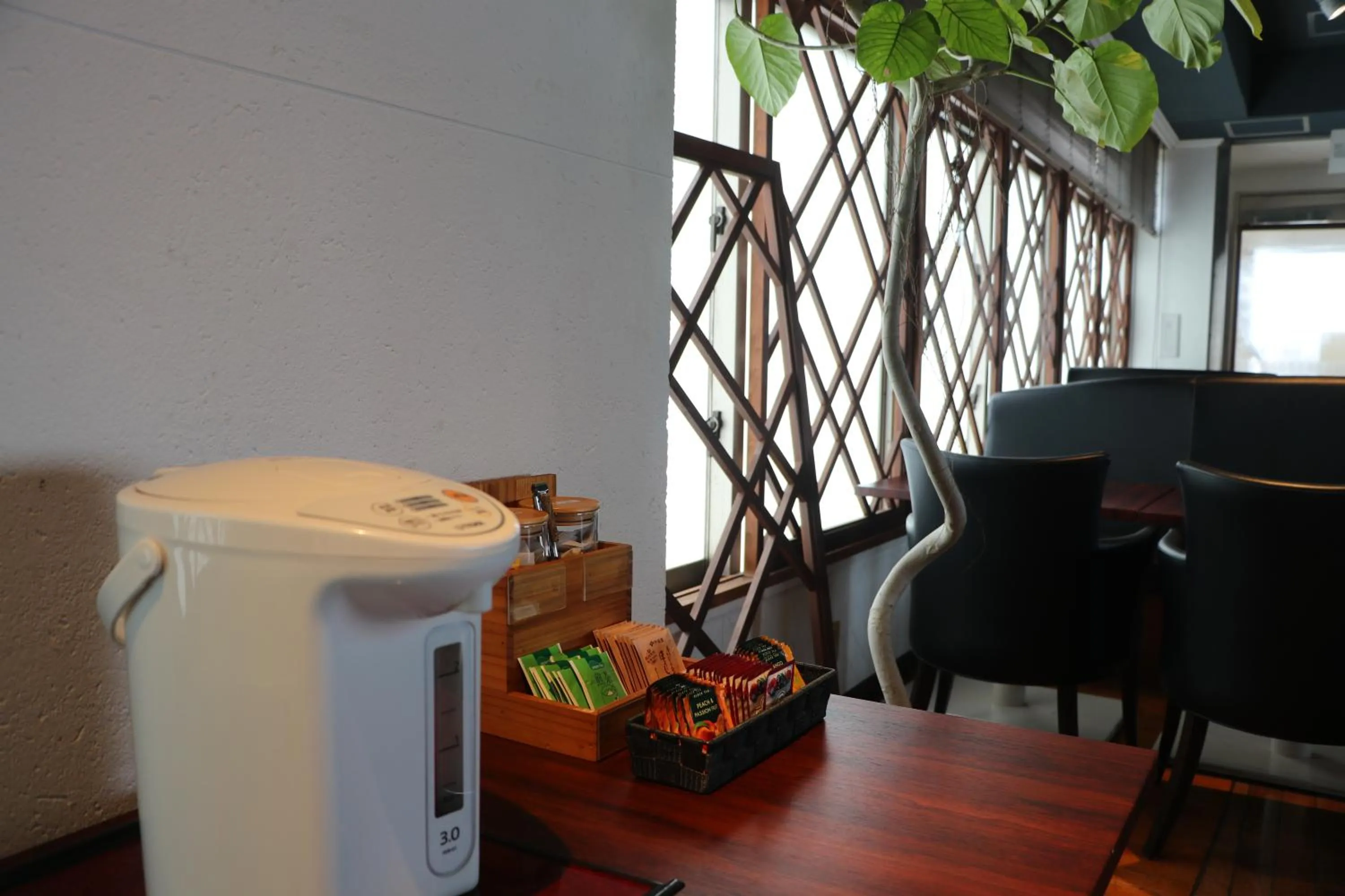 Restaurant/places to eat in Hotel East China Sea