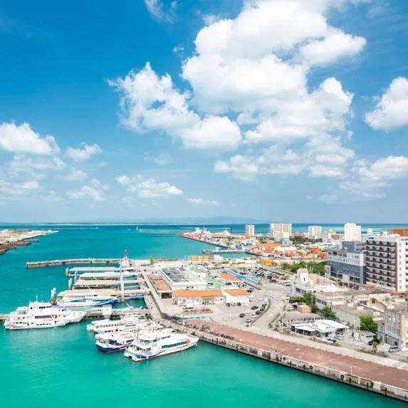 Day in Hotel East China Sea