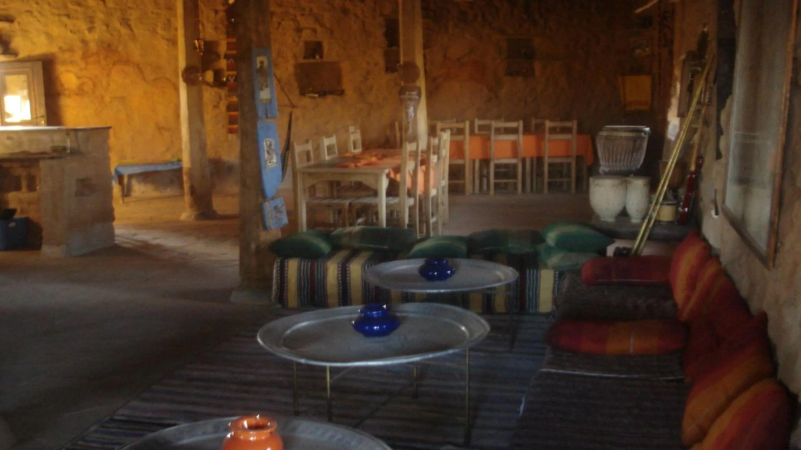 Lounge or bar in Maison Boutchrafine