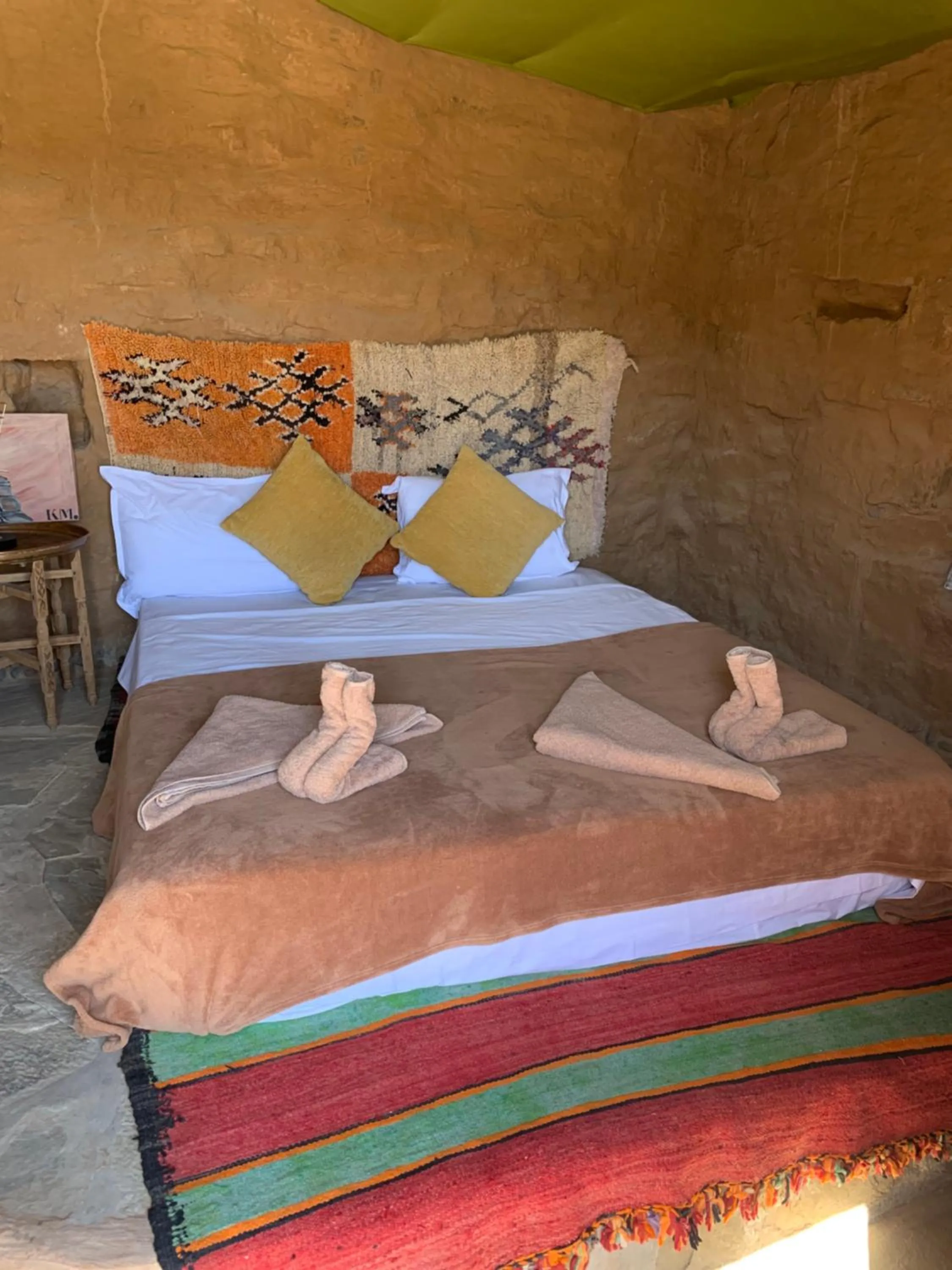 Bedroom, Bed in Maison Boutchrafine
