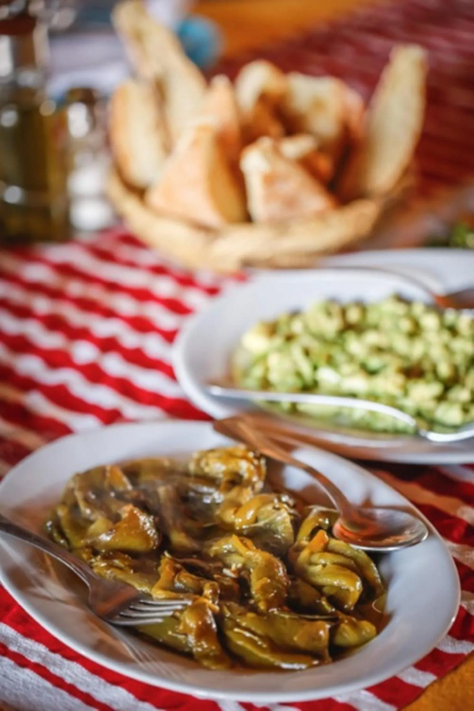 Restaurant/places to eat in Maison Boutchrafine