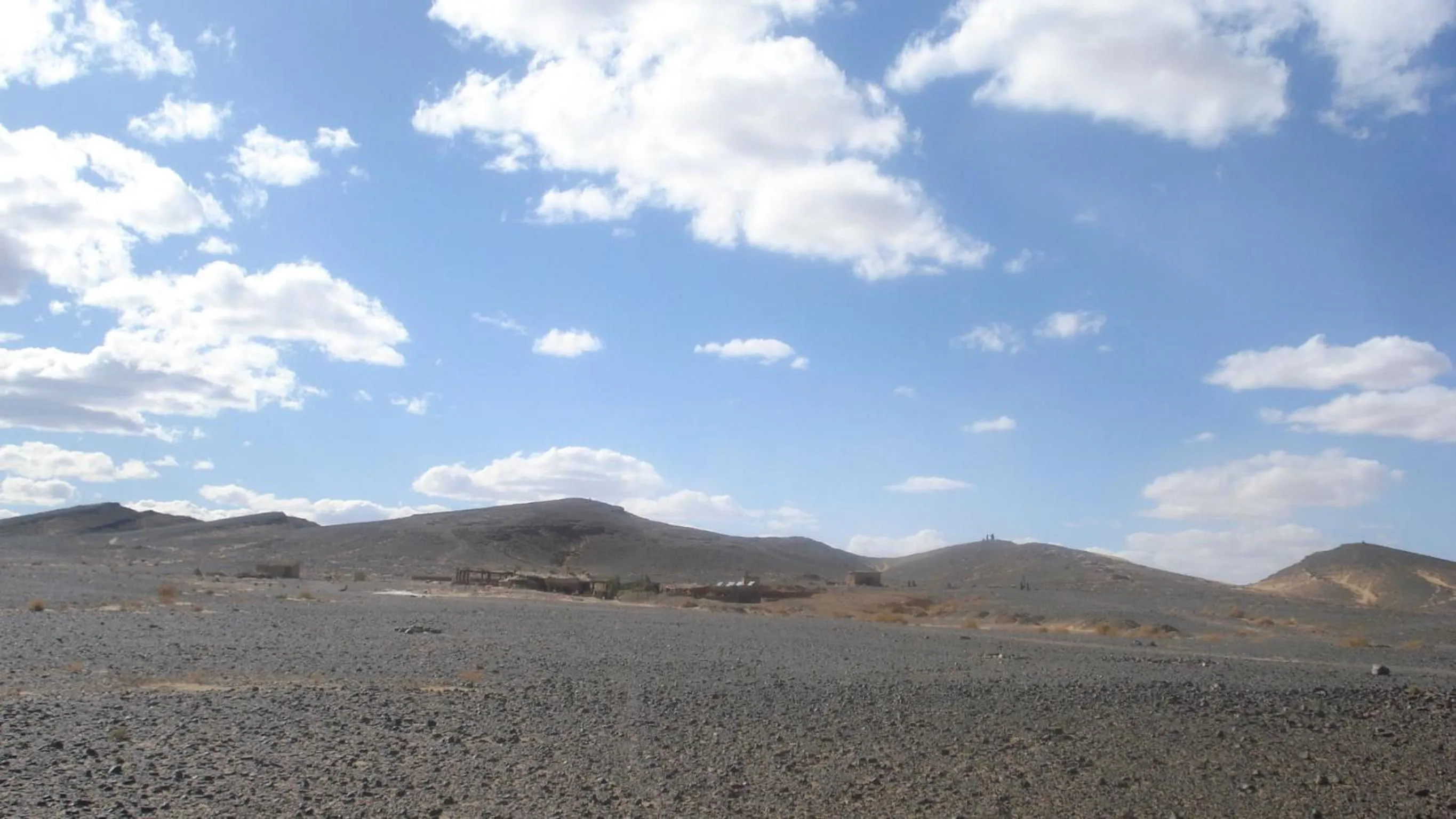 Property building in Maison Boutchrafine