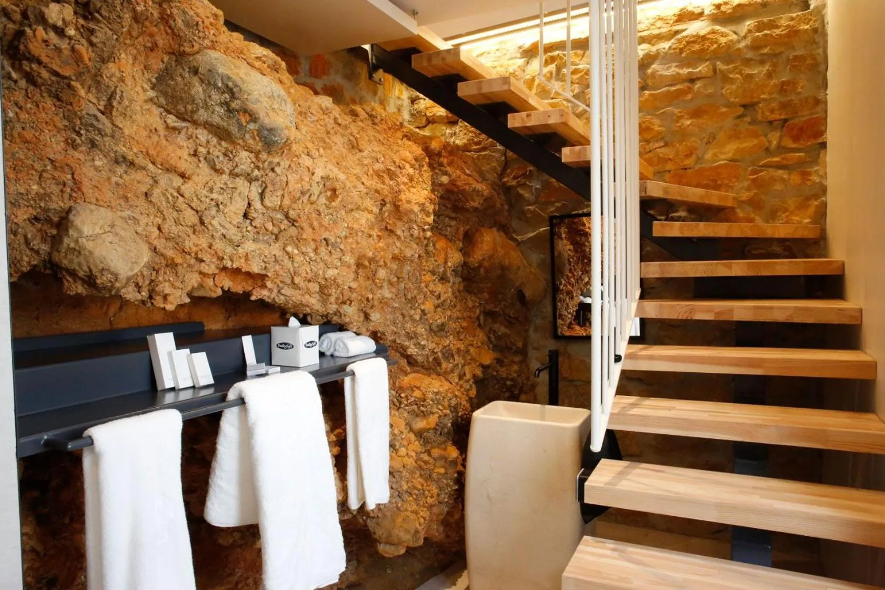 Bathroom in Splendid Hôtel & Spa