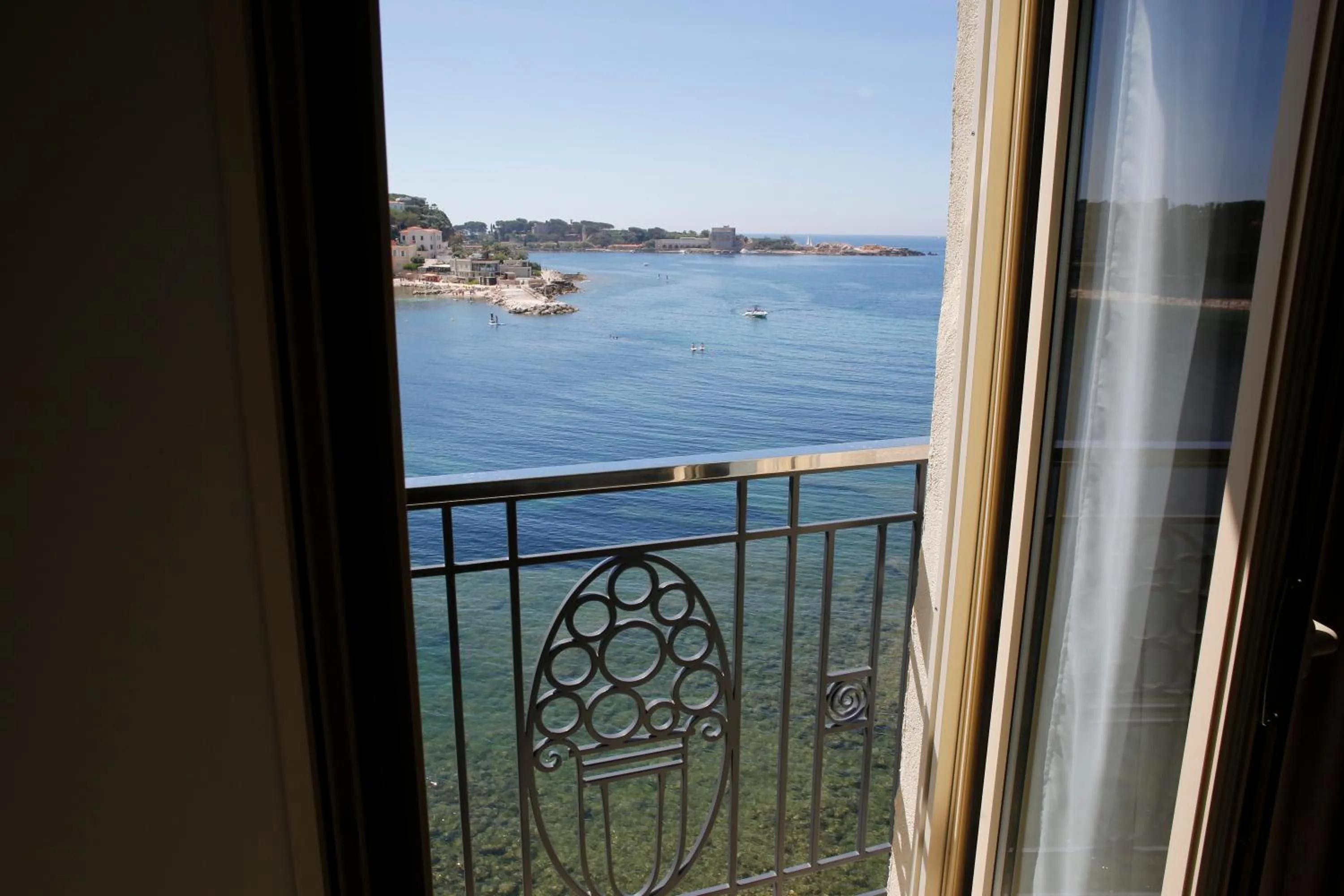 Sea view in Splendid Hôtel & Spa