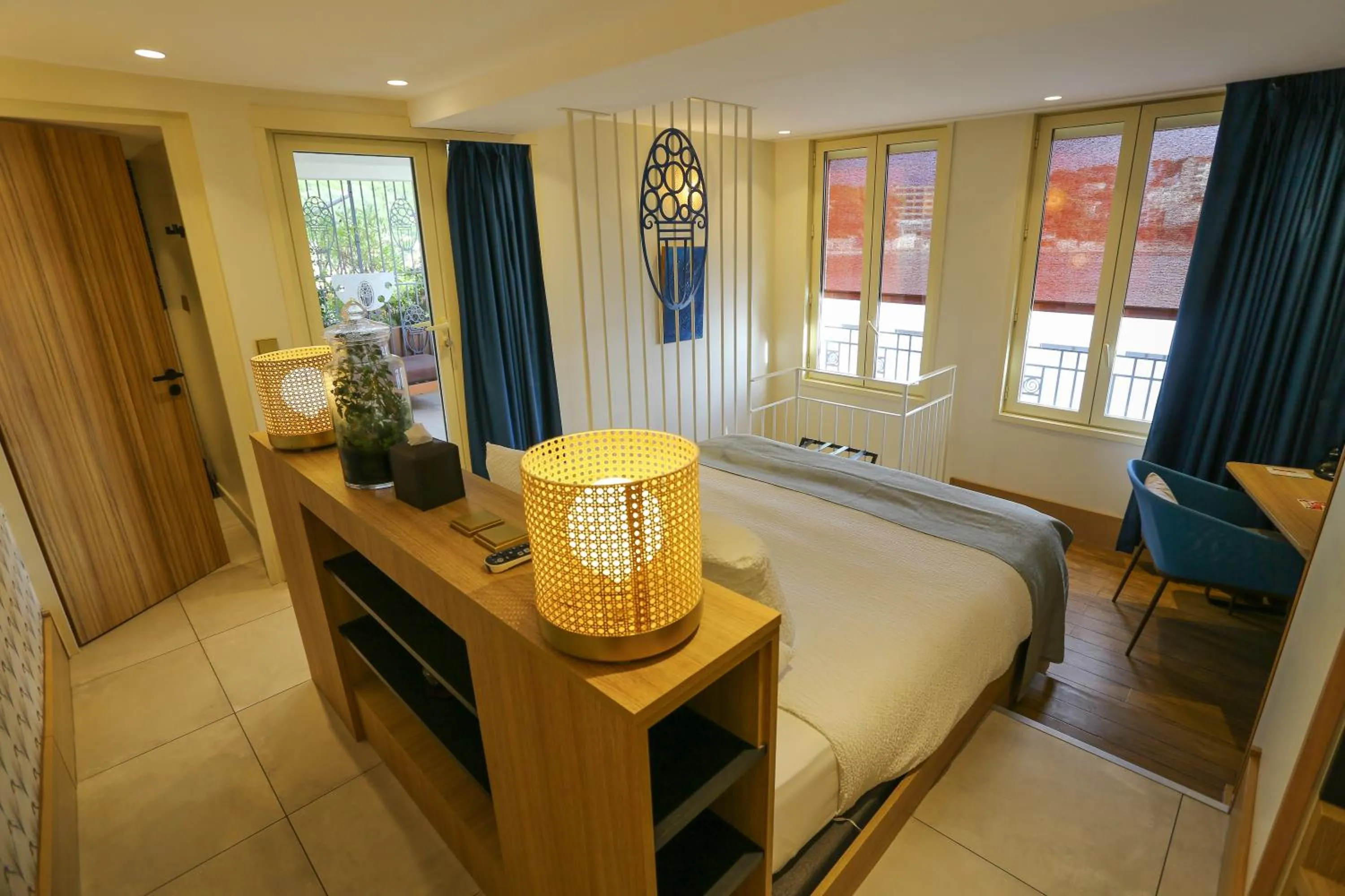 Photo of the whole room, Bed in Splendid Hôtel & Spa