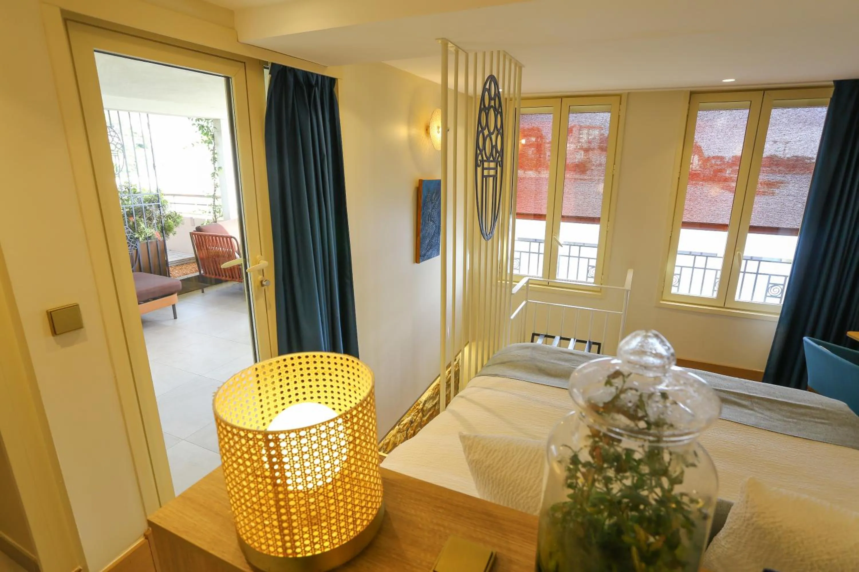 Balcony/Terrace, Bed in Splendid Hôtel & Spa