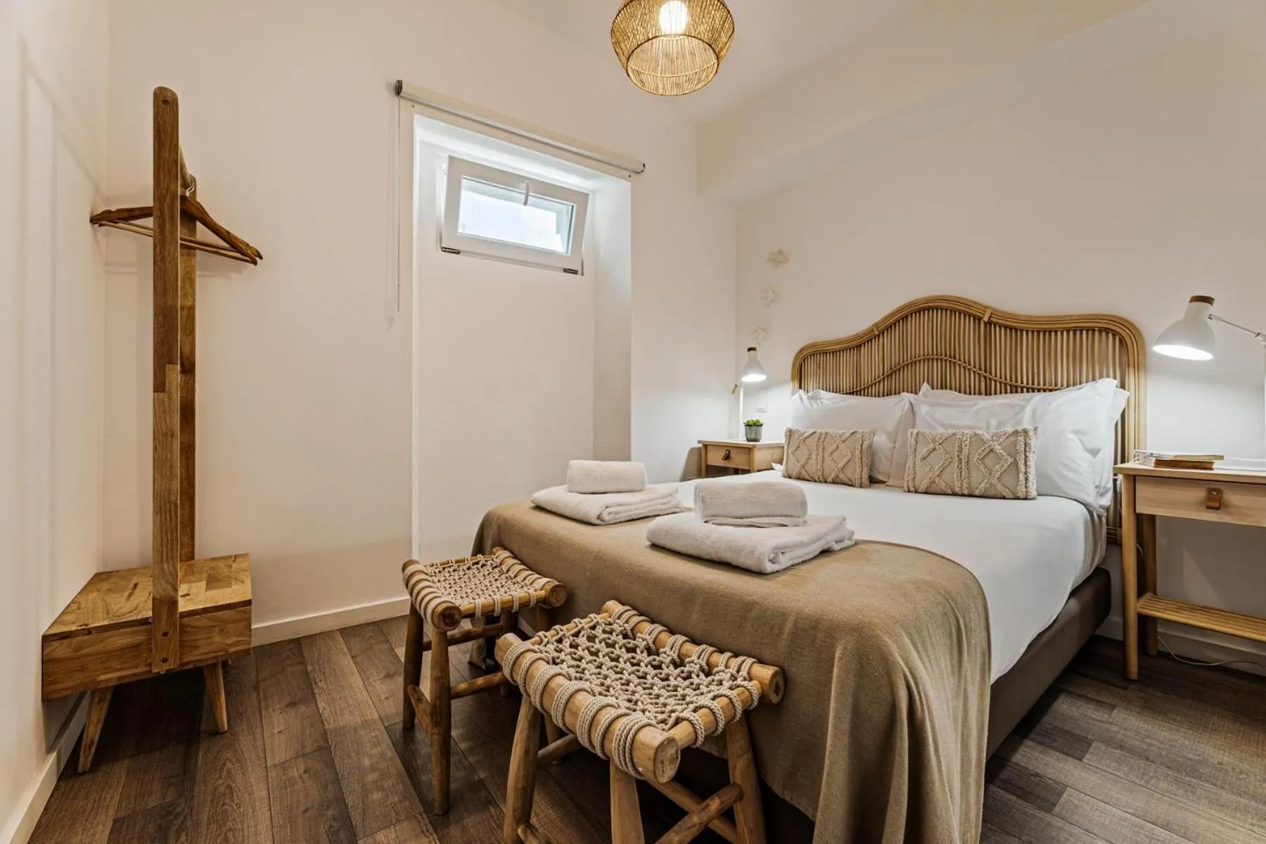 Bedroom, Bed in Lavradores Boutique Guesthouse