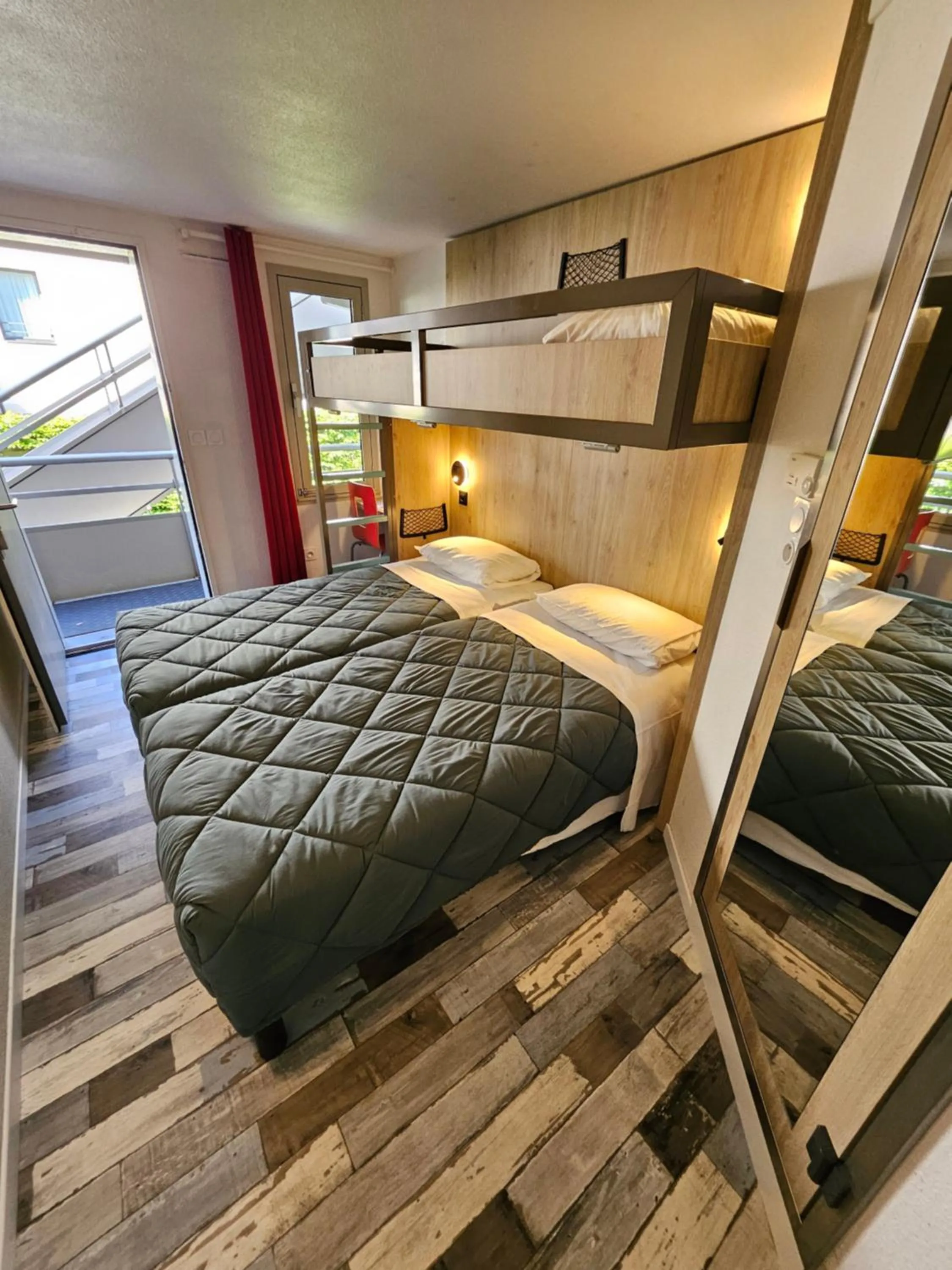 Bed in Premiere Classe Saint Malo St Jouan Des Guerets