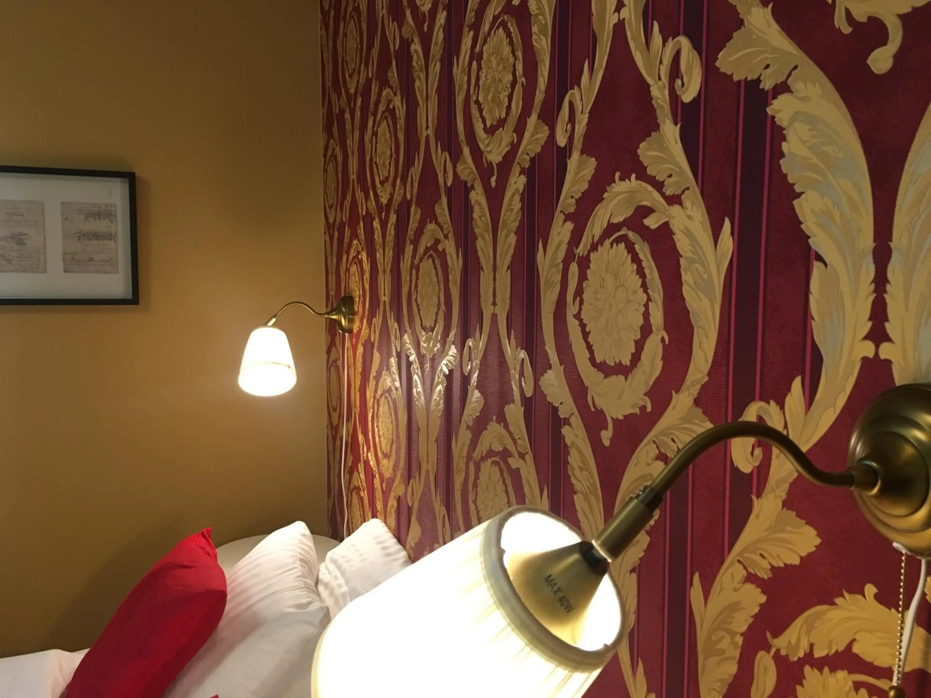 Decorative detail, Bed in Hotel Wictoria