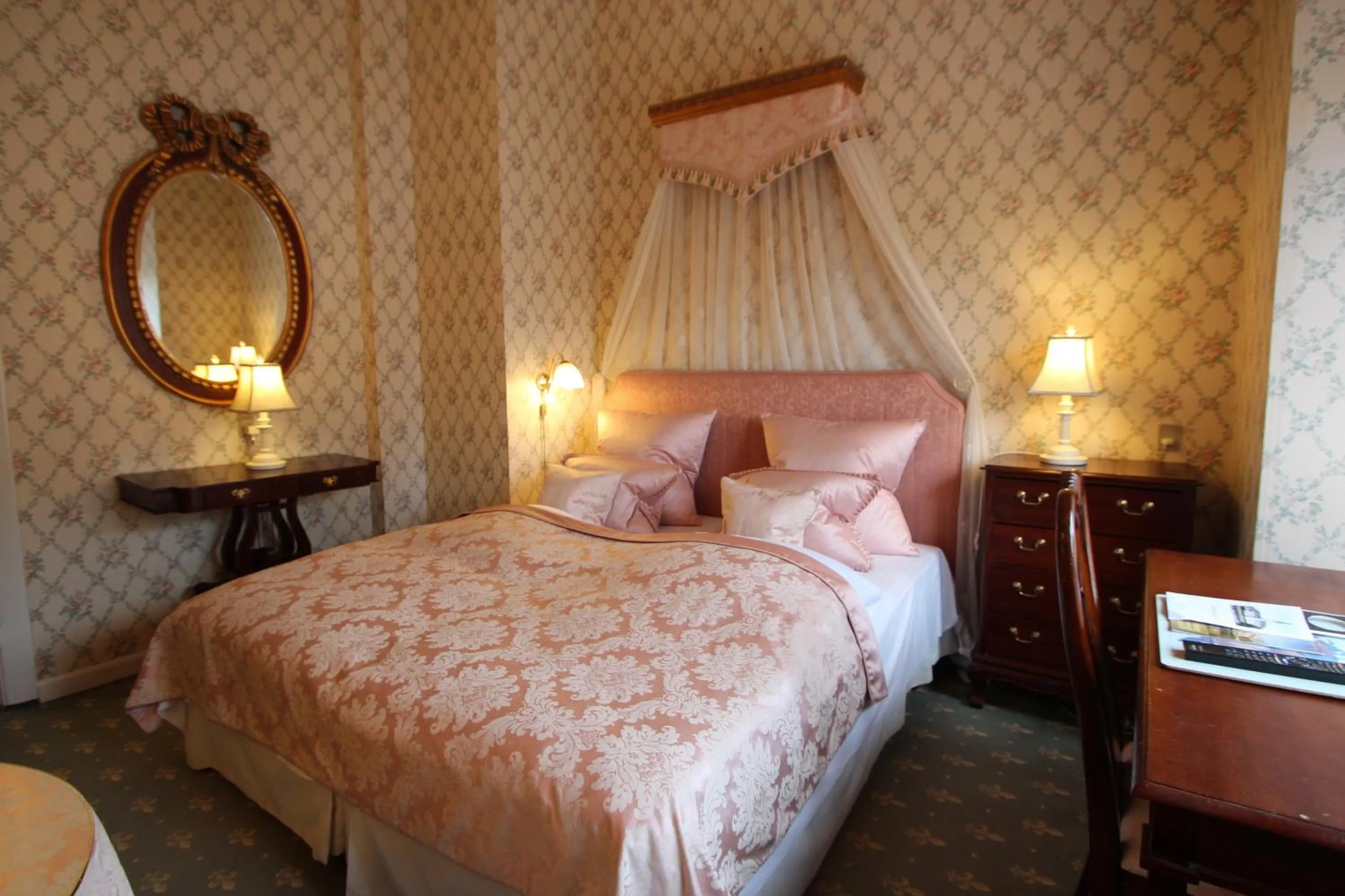 Bed in Hvedholm Slotshotel