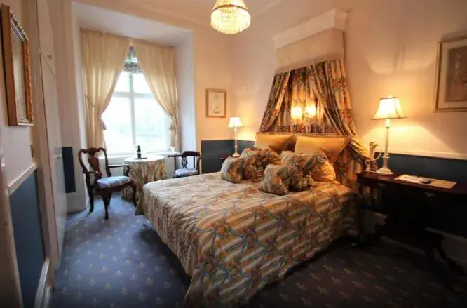 Double Room - single occupancy in Hvedholm Slotshotel Double Room - single occupancy in Hvedholm Slotshotel