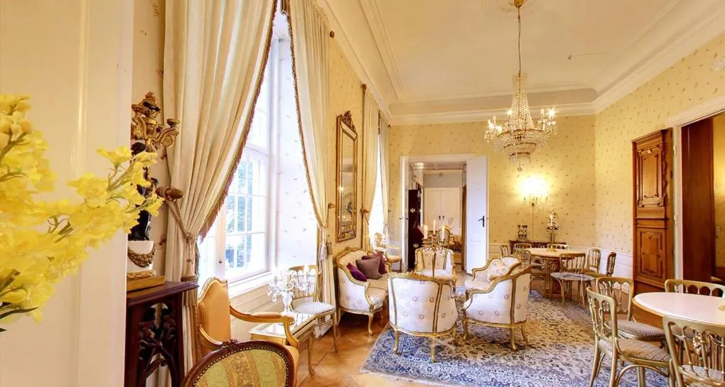 Living room in Hvedholm Slotshotel