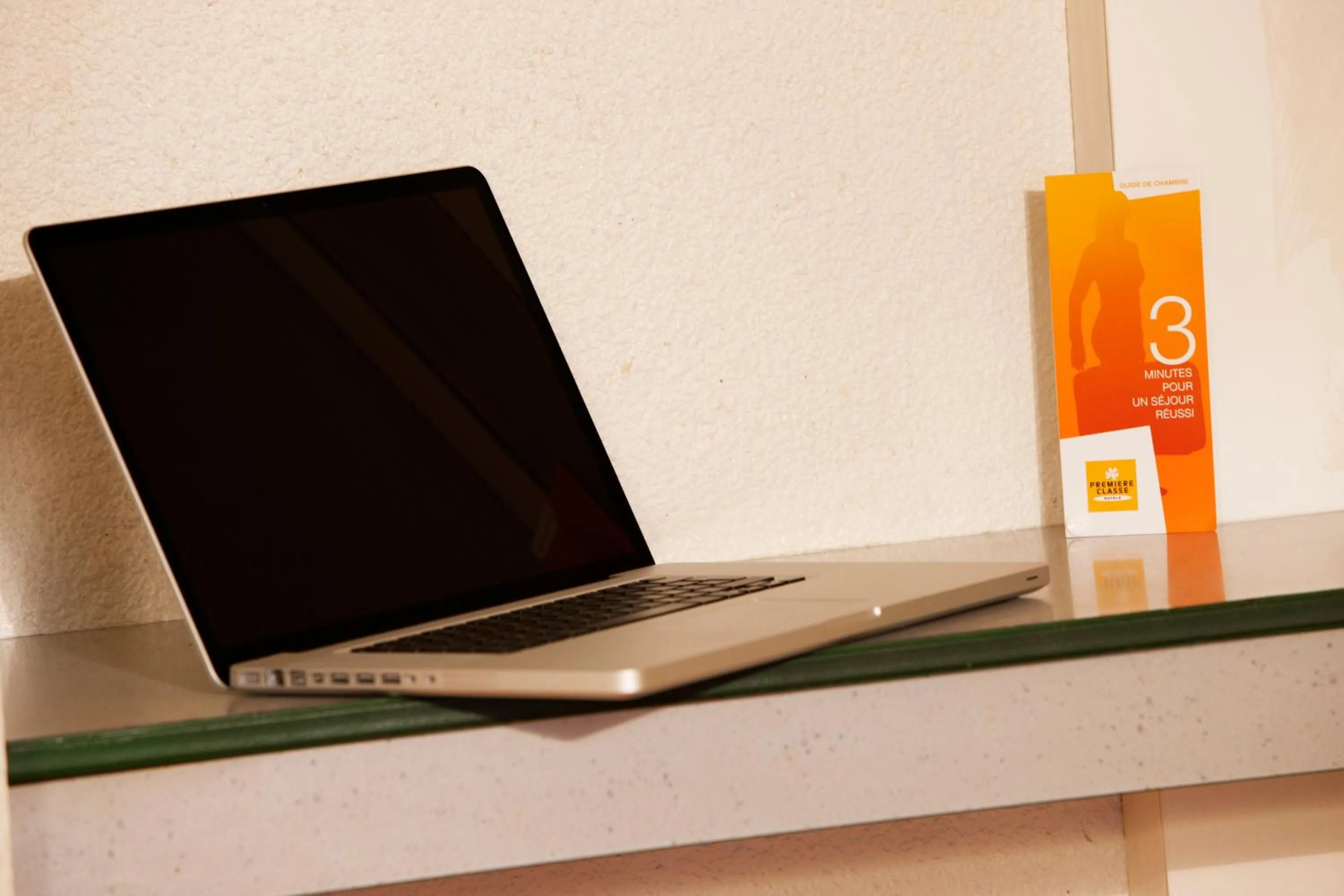 Seating area in Premiere Classe Mulhouse Sud Morschwiller