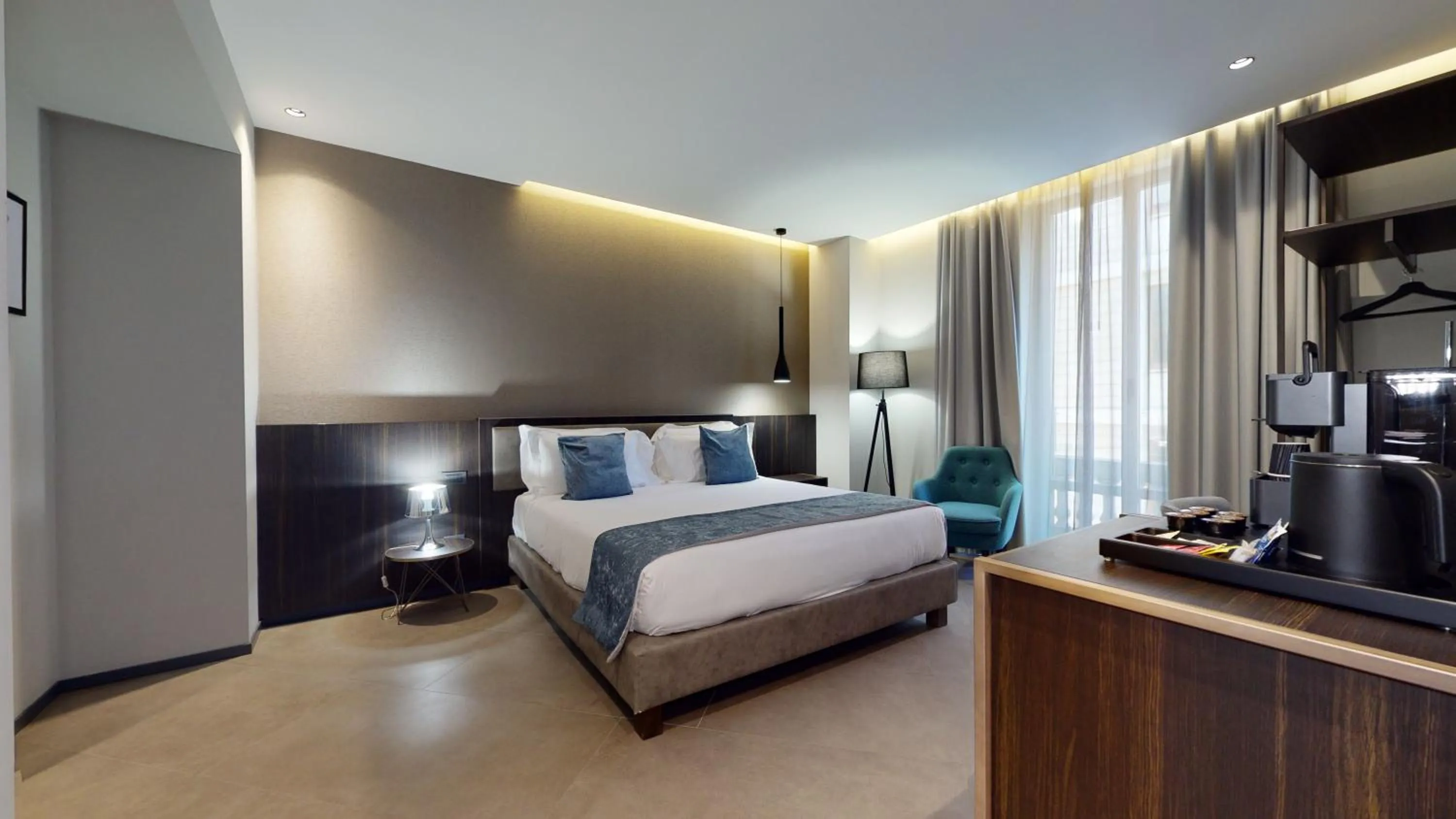 Photo of the whole room, Bed in GALLERIA The Smart Boutique APARTHOTEL By OSPITAMI