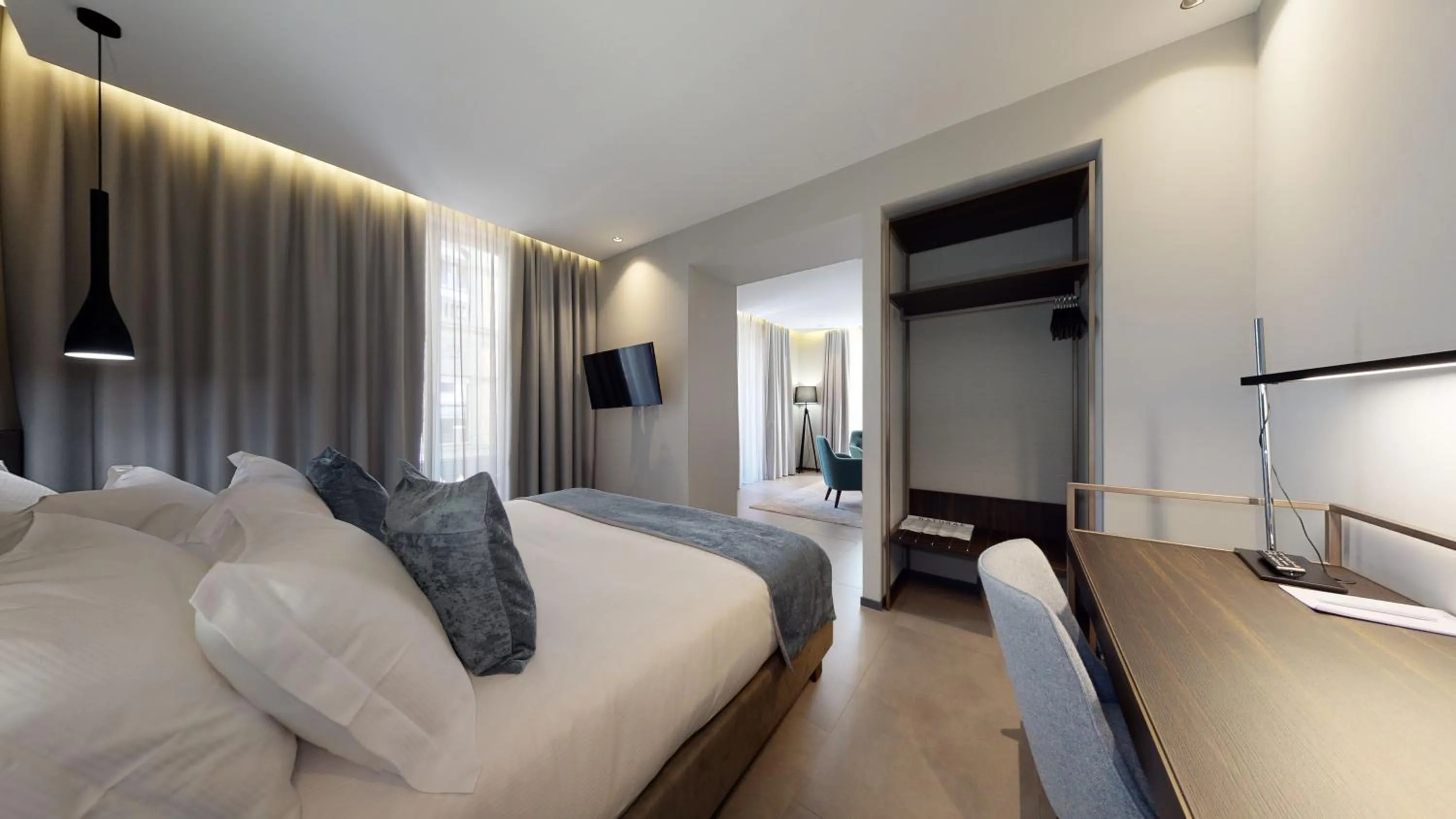 Photo of the whole room, Bed in GALLERIA The Smart Boutique APARTHOTEL By OSPITAMI