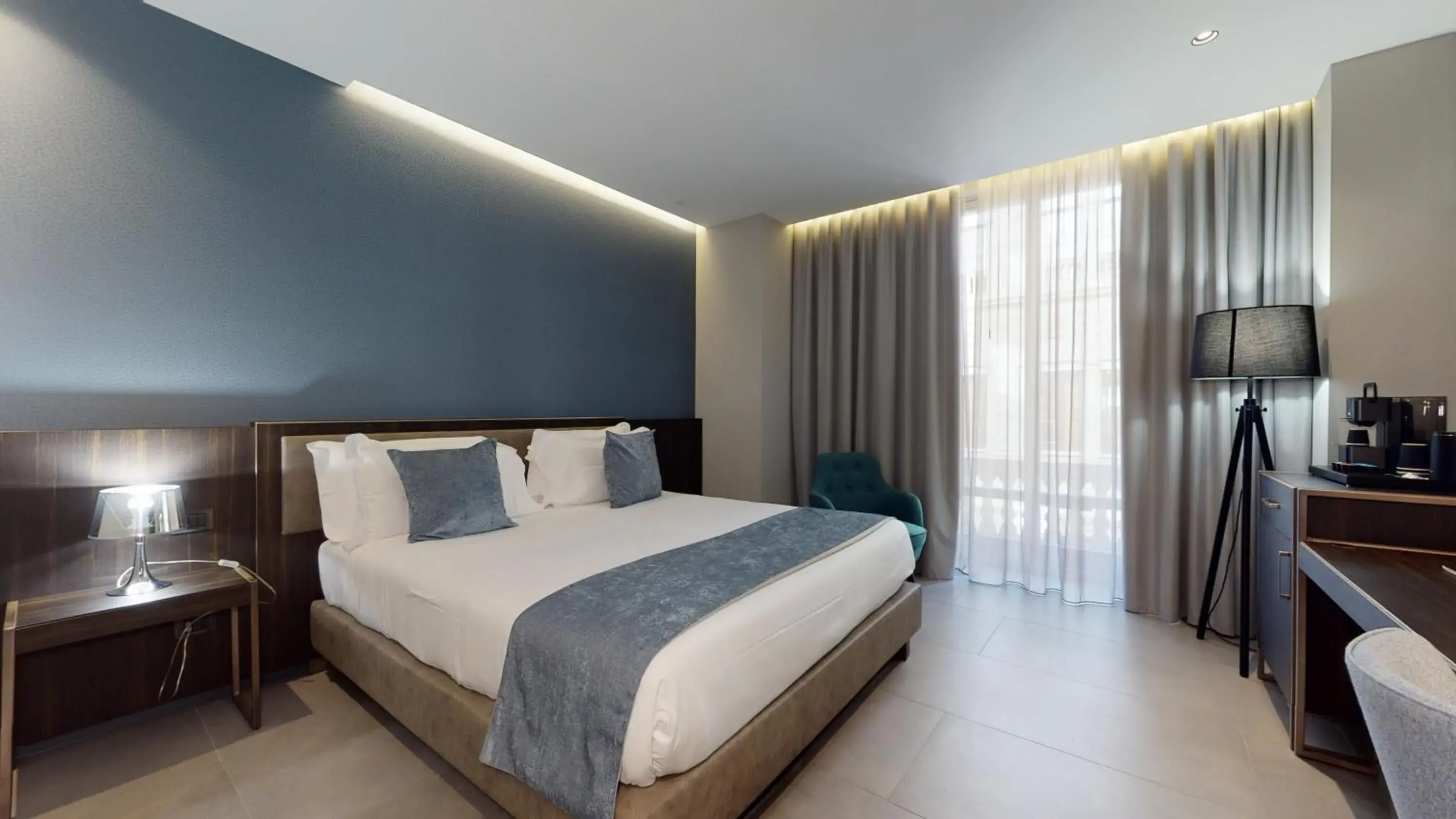 Deluxe Room with City View in GALLERIA The Smart Boutique APARTHOTEL By OSPITAMI Deluxe Room with City View in GALLERIA The Smart Boutique APARTHOTEL By OSPITAMI