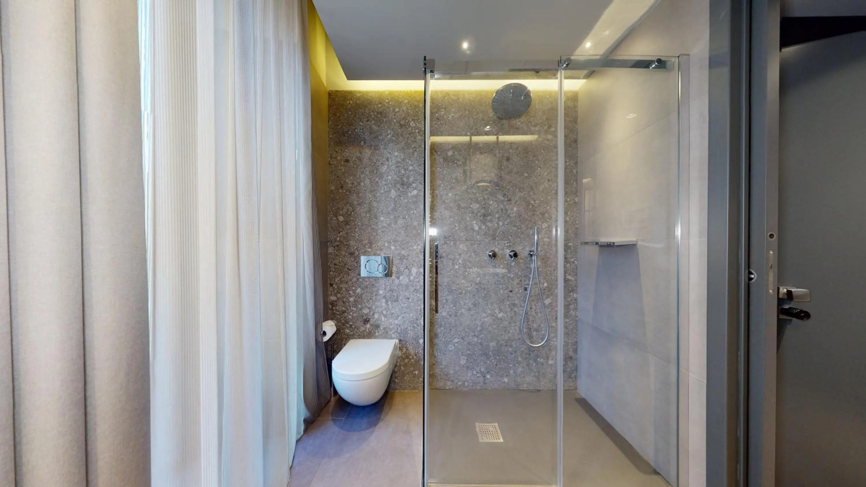 Bathroom in GALLERIA The Smart Boutique APARTHOTEL By OSPITAMI