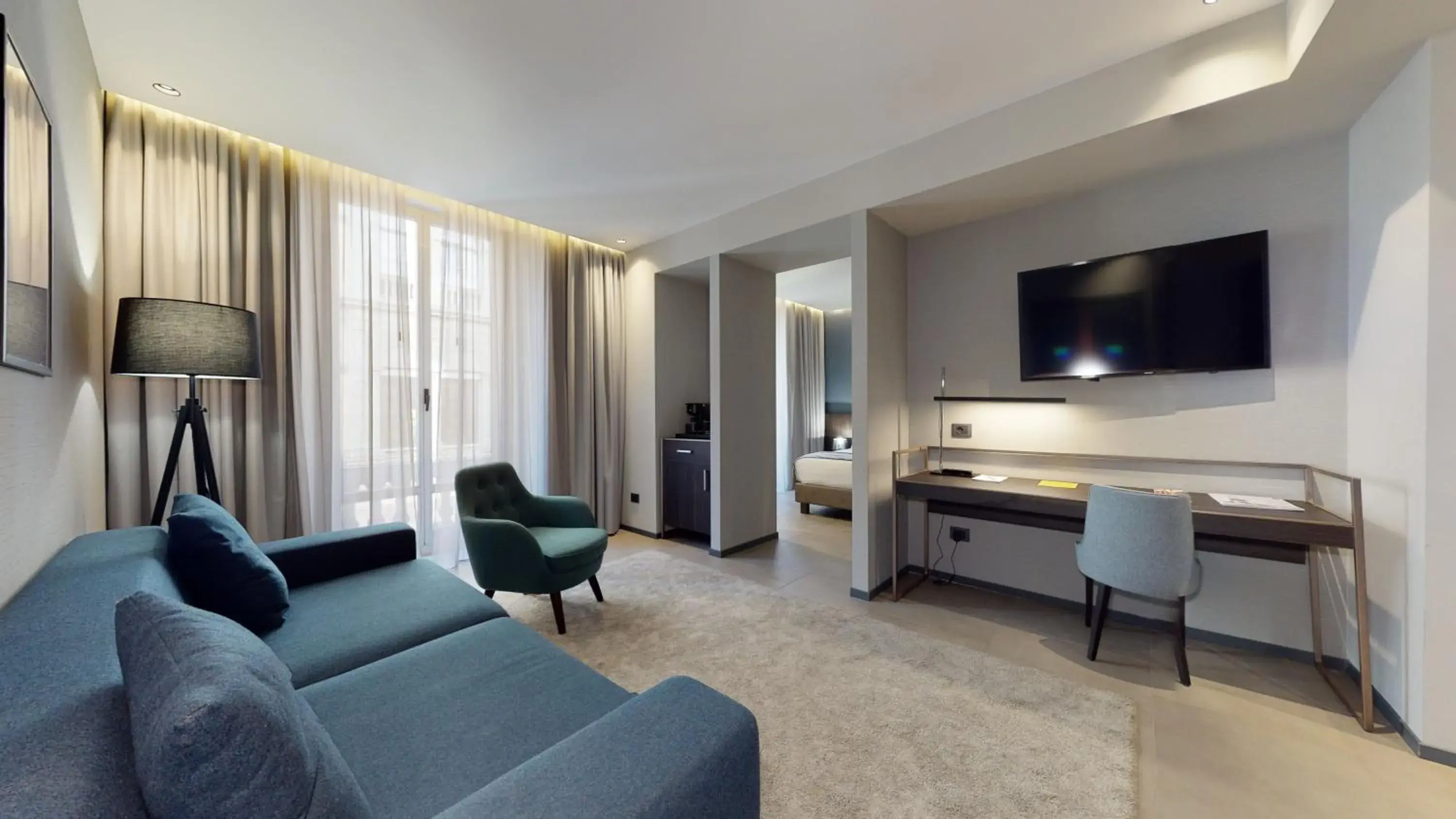 Family Suite with Cathedral View in GALLERIA The Smart Boutique APARTHOTEL By OSPITAMI Family Suite with Cathedral View in GALLERIA The Smart Boutique APARTHOTEL By OSPITAMI