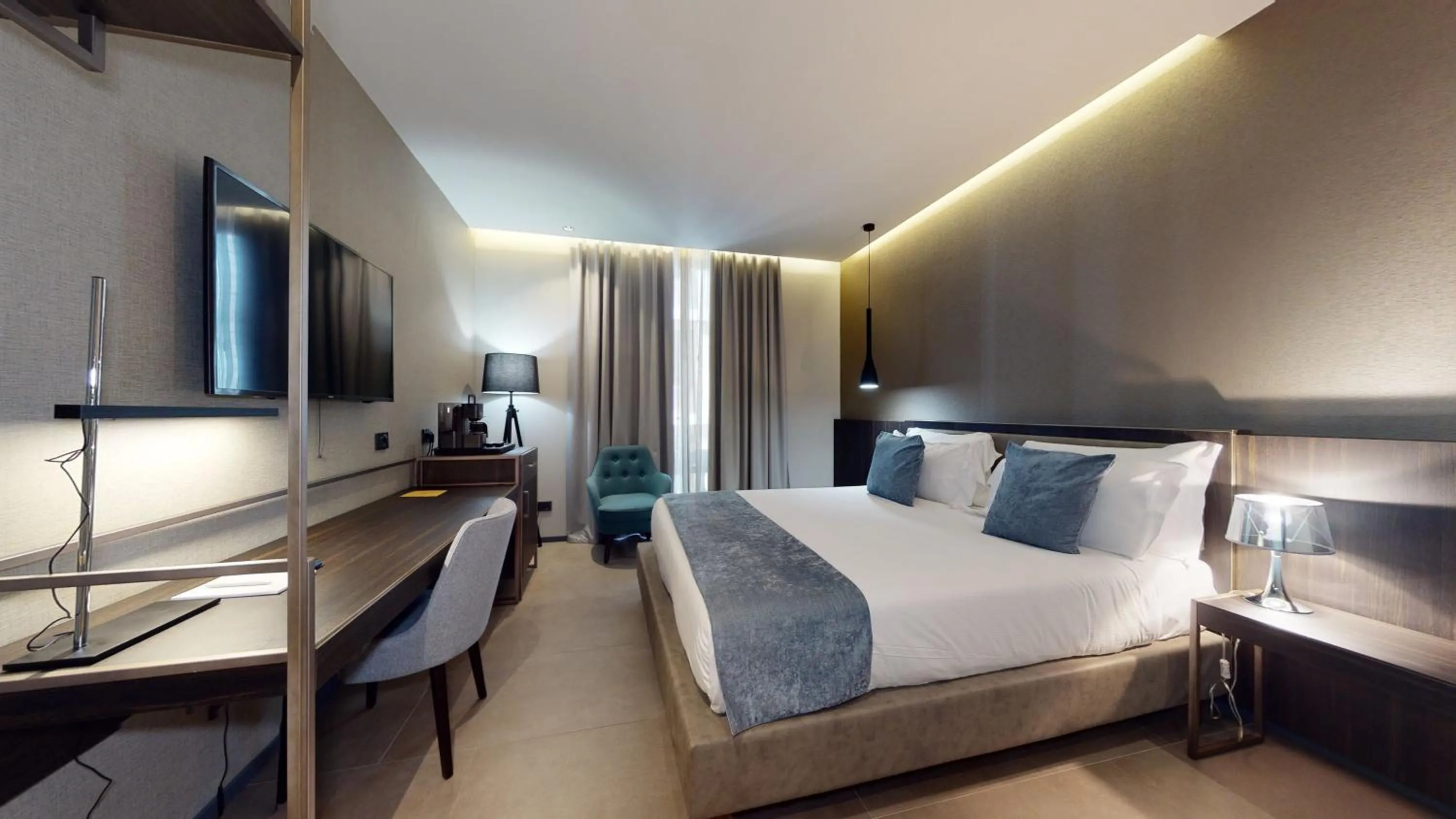 Bed in GALLERIA The Smart Boutique APARTHOTEL By OSPITAMI