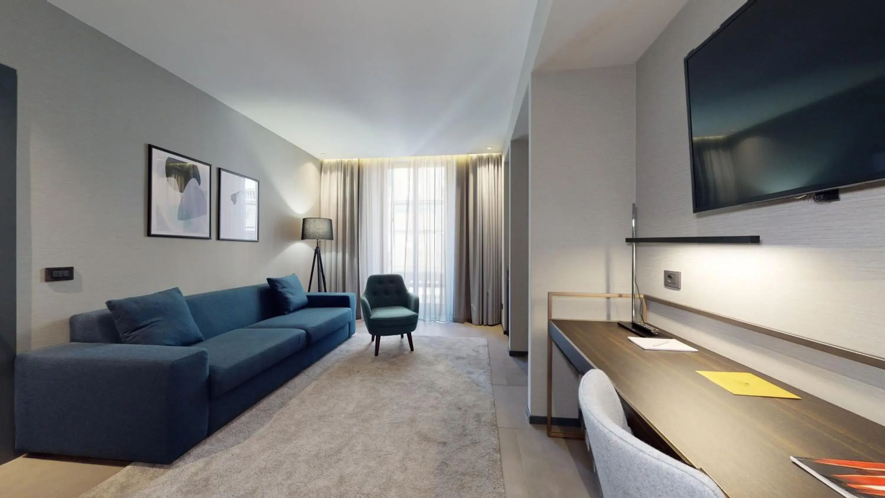 Suite in GALLERIA The Smart Boutique APARTHOTEL By OSPITAMI Suite in GALLERIA The Smart Boutique APARTHOTEL By OSPITAMI