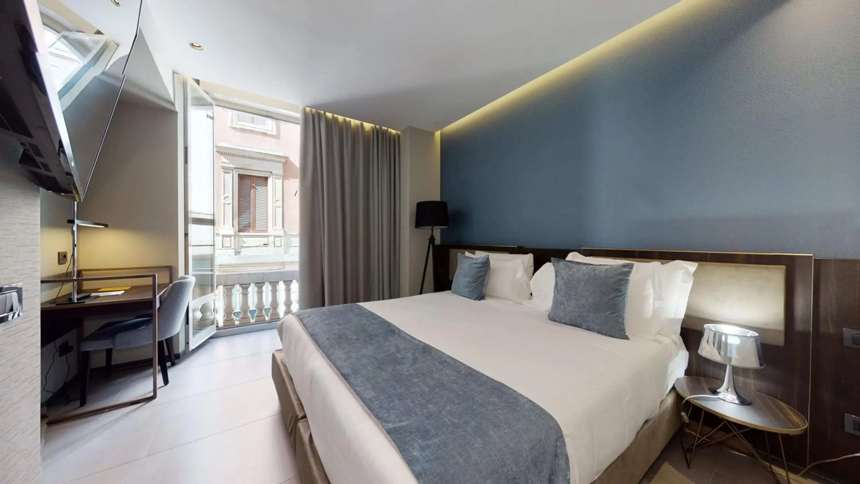 Deluxe Double or Twin Room with City View in GALLERIA The Smart Boutique APARTHOTEL By OSPITAMI Deluxe Double or Twin Room with City View in GALLERIA The Smart Boutique APARTHOTEL By OSPITAMI