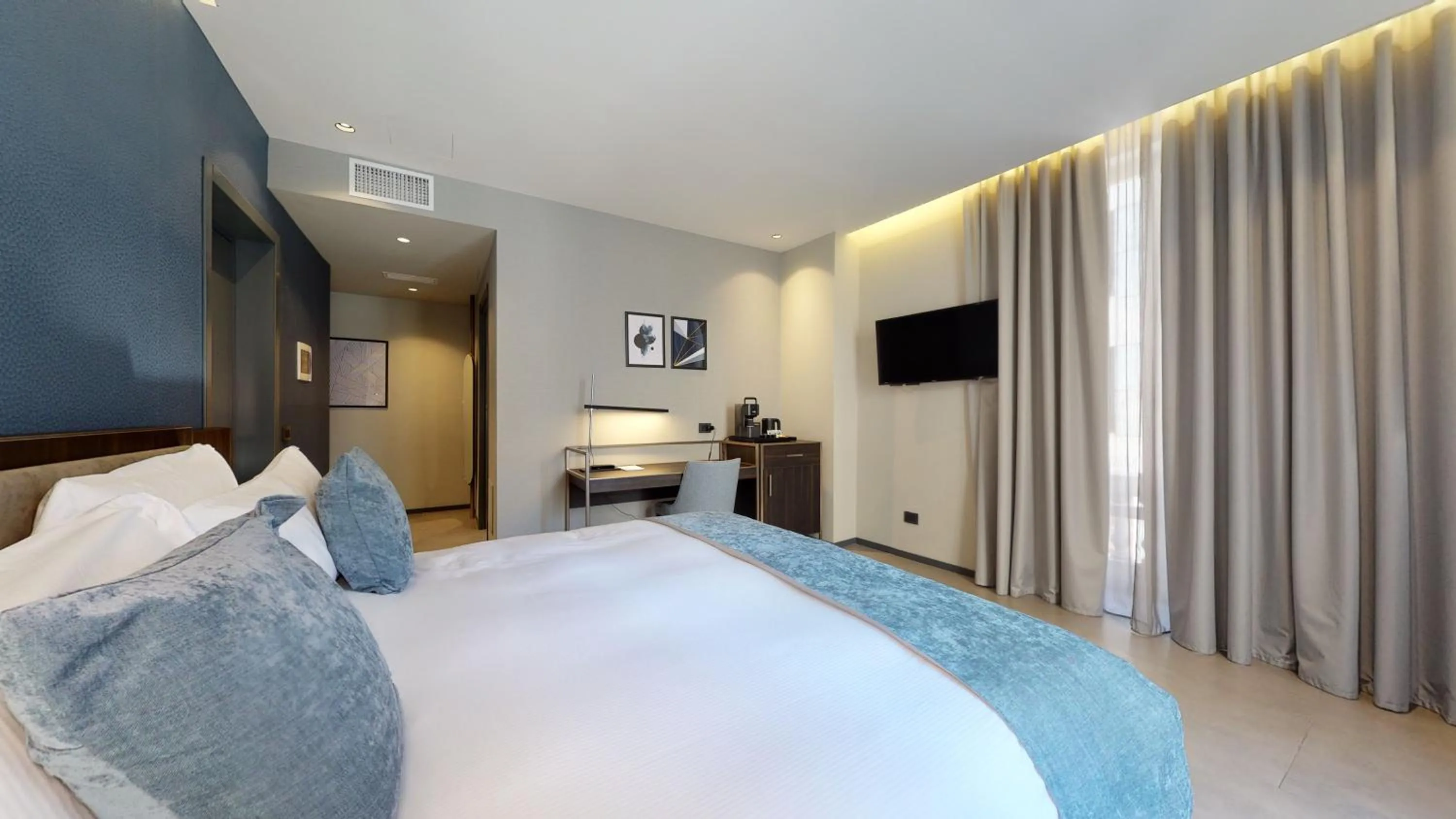 Bed in GALLERIA The Smart Boutique APARTHOTEL By OSPITAMI