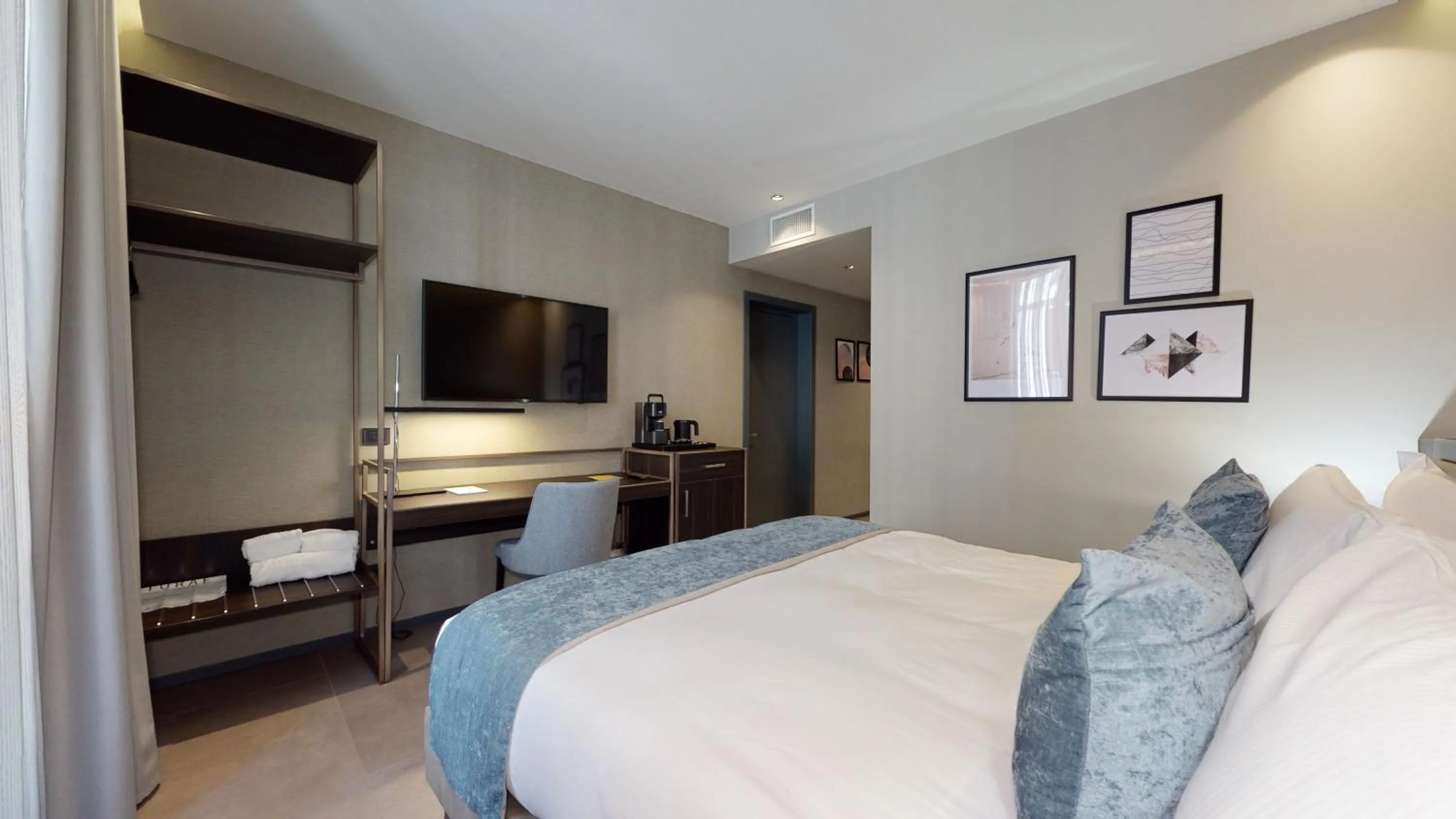 Bed in GALLERIA The Smart Boutique APARTHOTEL By OSPITAMI
