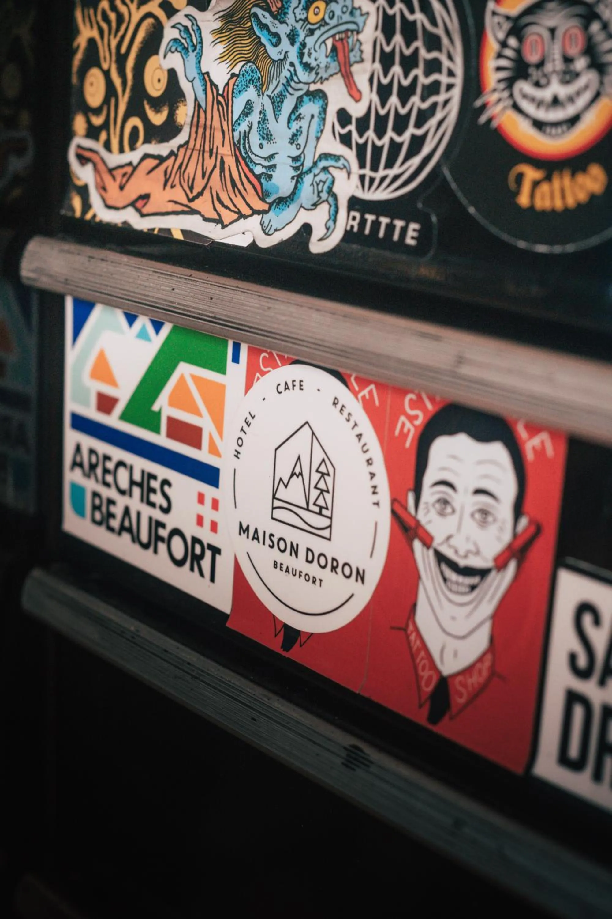 Property logo or sign in Hôtel Maison Doron