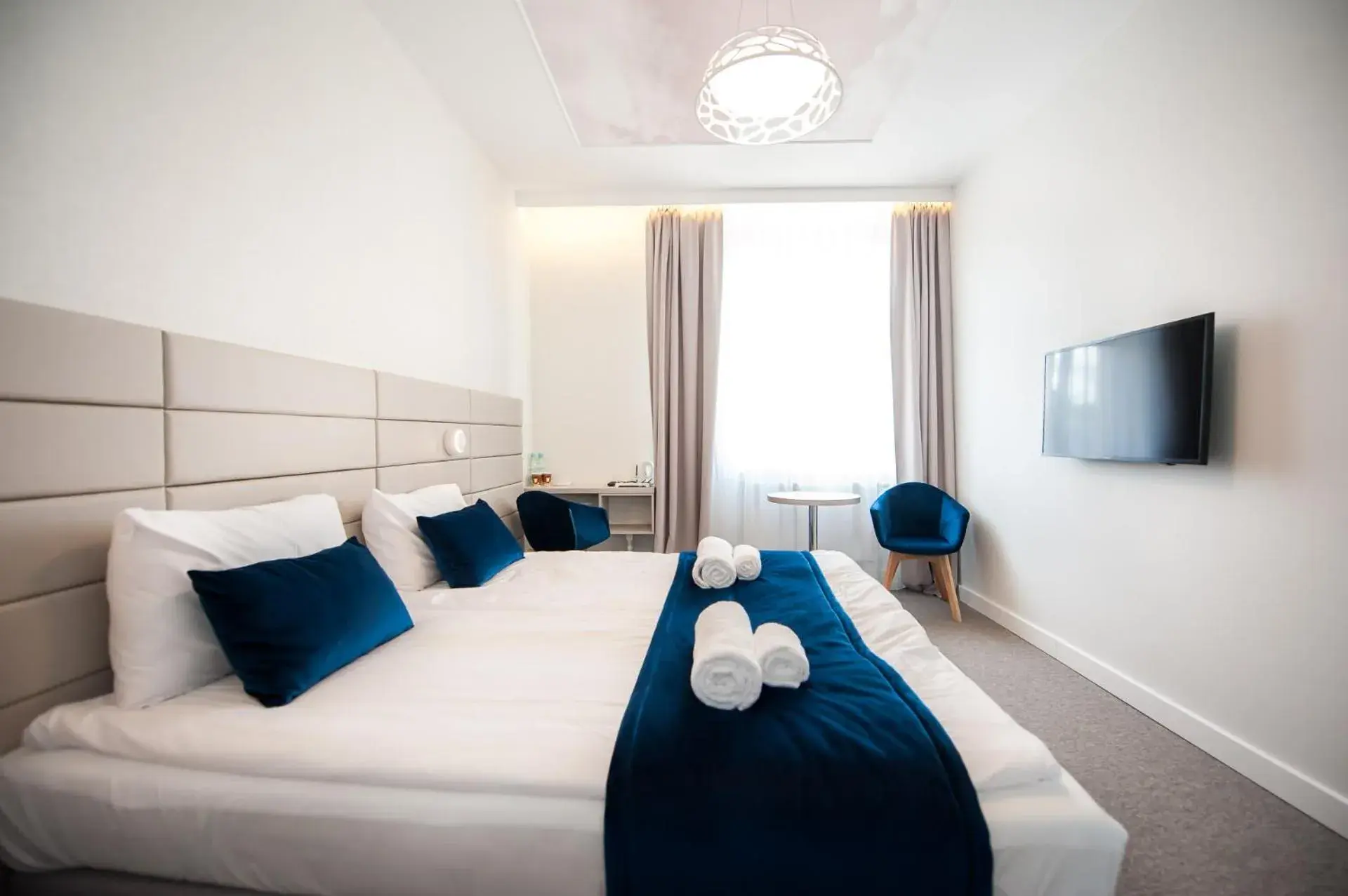 Deluxe Double Room in Hotel Gdynia Boutique Deluxe Double Room in Hotel Gdynia Boutique