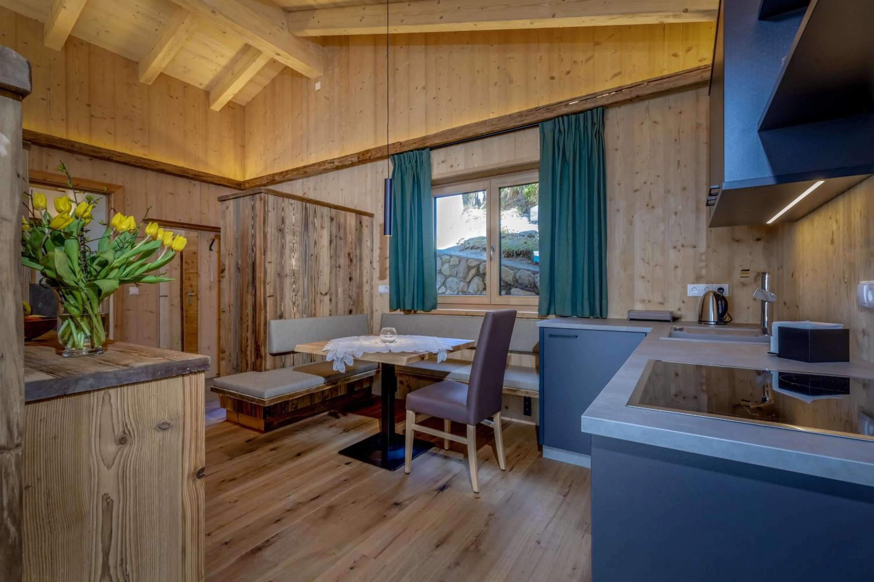 Restaurant/places to eat in Mountain Village Hasenegg